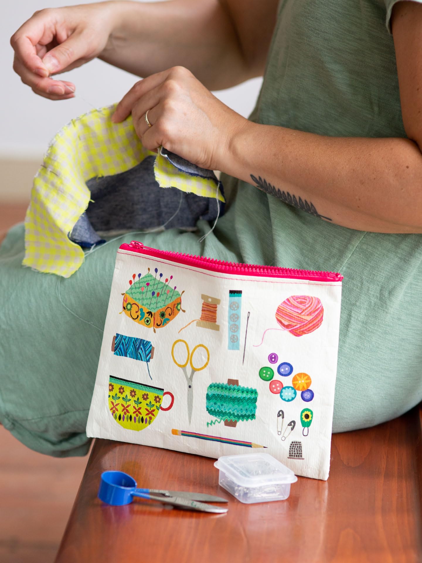 Blue Q Recycled Plastic Sewing Zipper Pouch - Chunky Sturdy Zipper, Easy to Clean (7.25