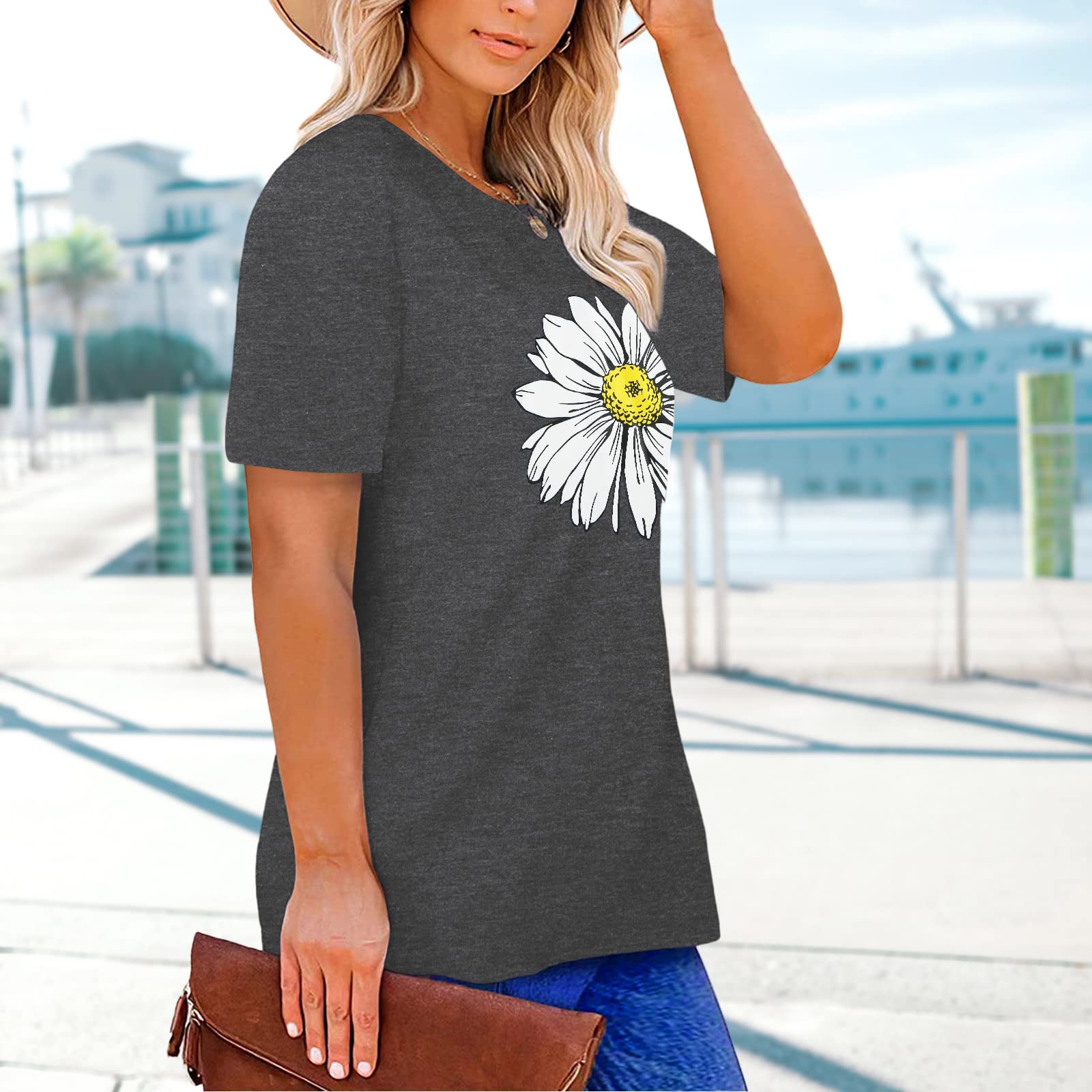 HDLTE Women's Plus Size Casual Short Sleeve Graphic T-Shirt - Oversized Comfort Fit Tee for Everyday Wear, Lounge & Street Style