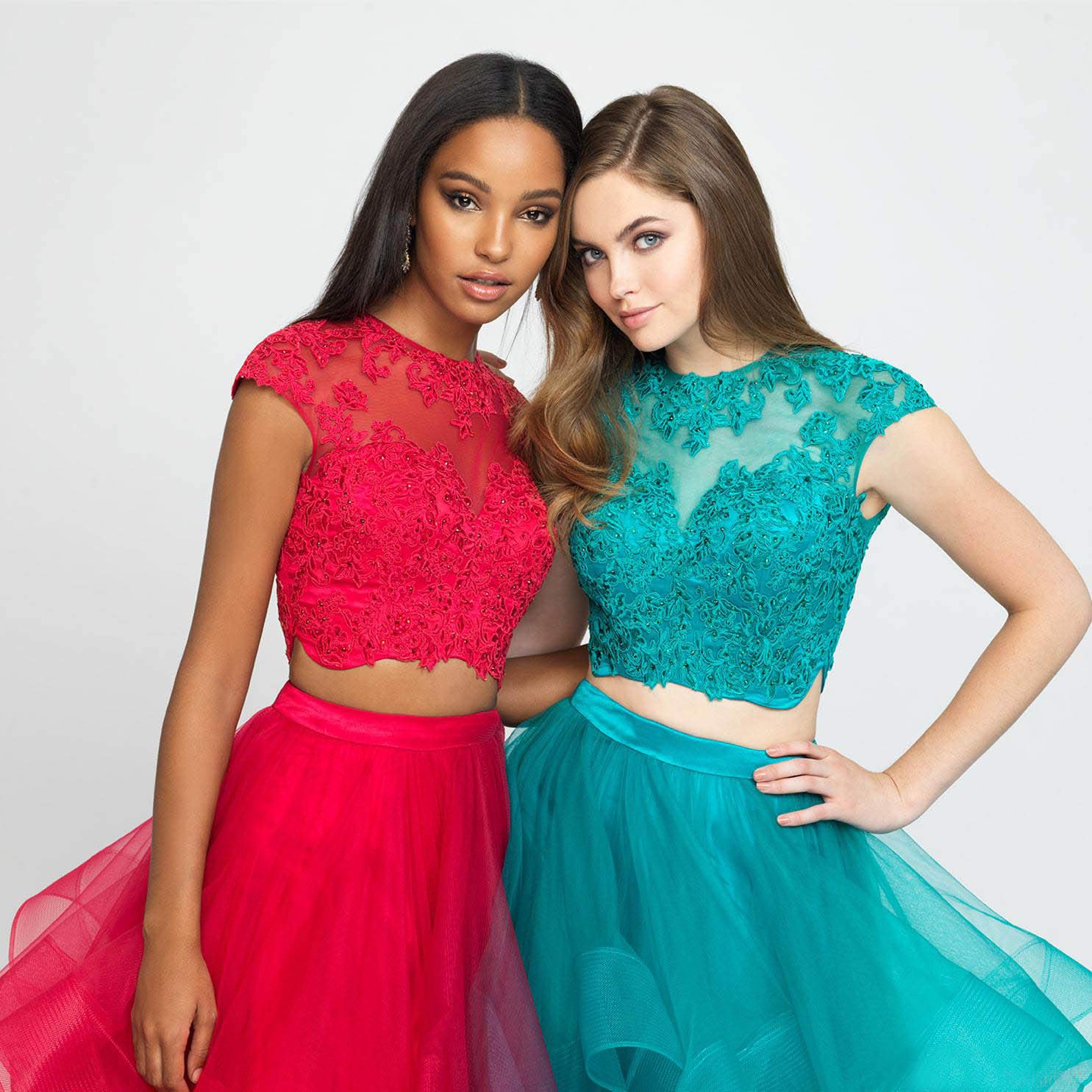 Emanni Women's Royal Blue 2 Piece Prom Dress with Lace Applique & Layered Ruffle - Quinceanera, Sweet 16, Homecoming, Ball Gown for Formal Occasions