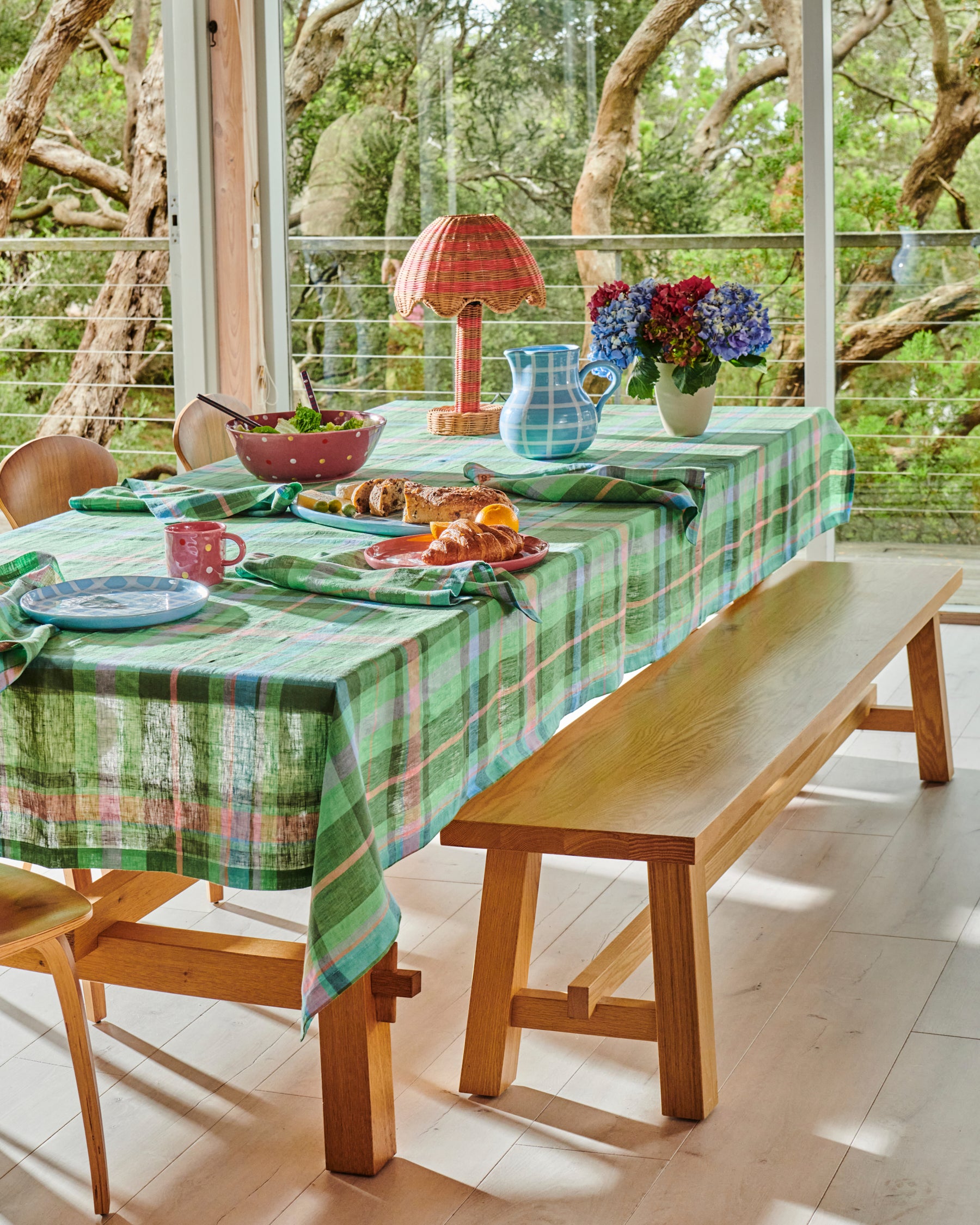 Jewel Of The Nile Tartan Linen Tablecloth - Elegant Egyptian-Inspired Checkered Table Cover for Dining, Parties & Home Decor