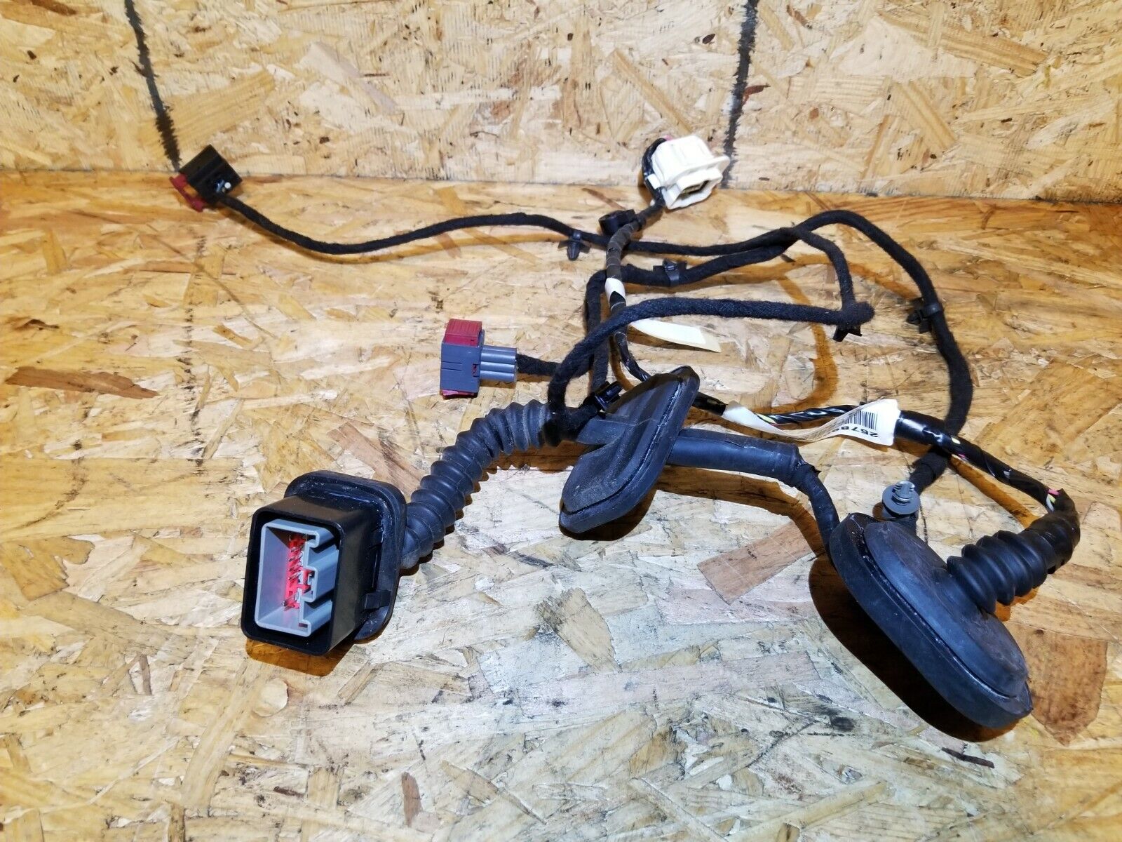 2005-2009 Cadillac SRX Left Rear Driver Side Door Wire Harness OEM Replacement - Perfect for Electrical Repairs & DIY Car Maintenance