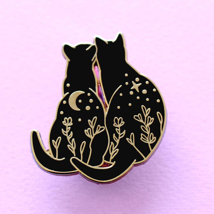 Black Cat Stargazing Enamel Pin - Cute Astronomy Cat Brooch for Backpacks, Jackets & Gifts | Space Lover Accessories
