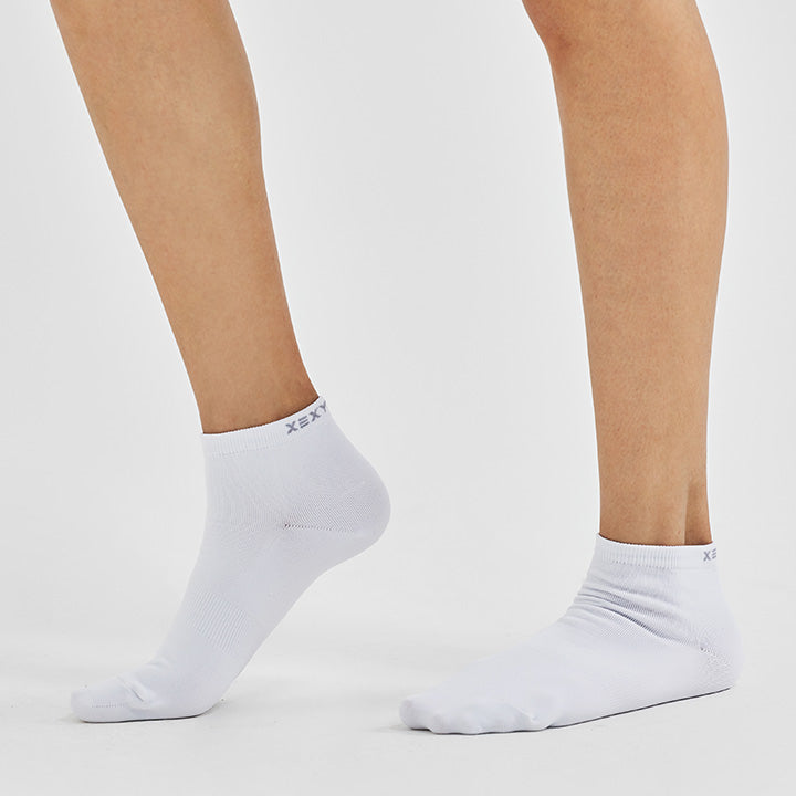 Breathable Dry Socks for Men & Women - Moisture Wicking Athletic Socks for Running, Hiking & Outdoor Activities
