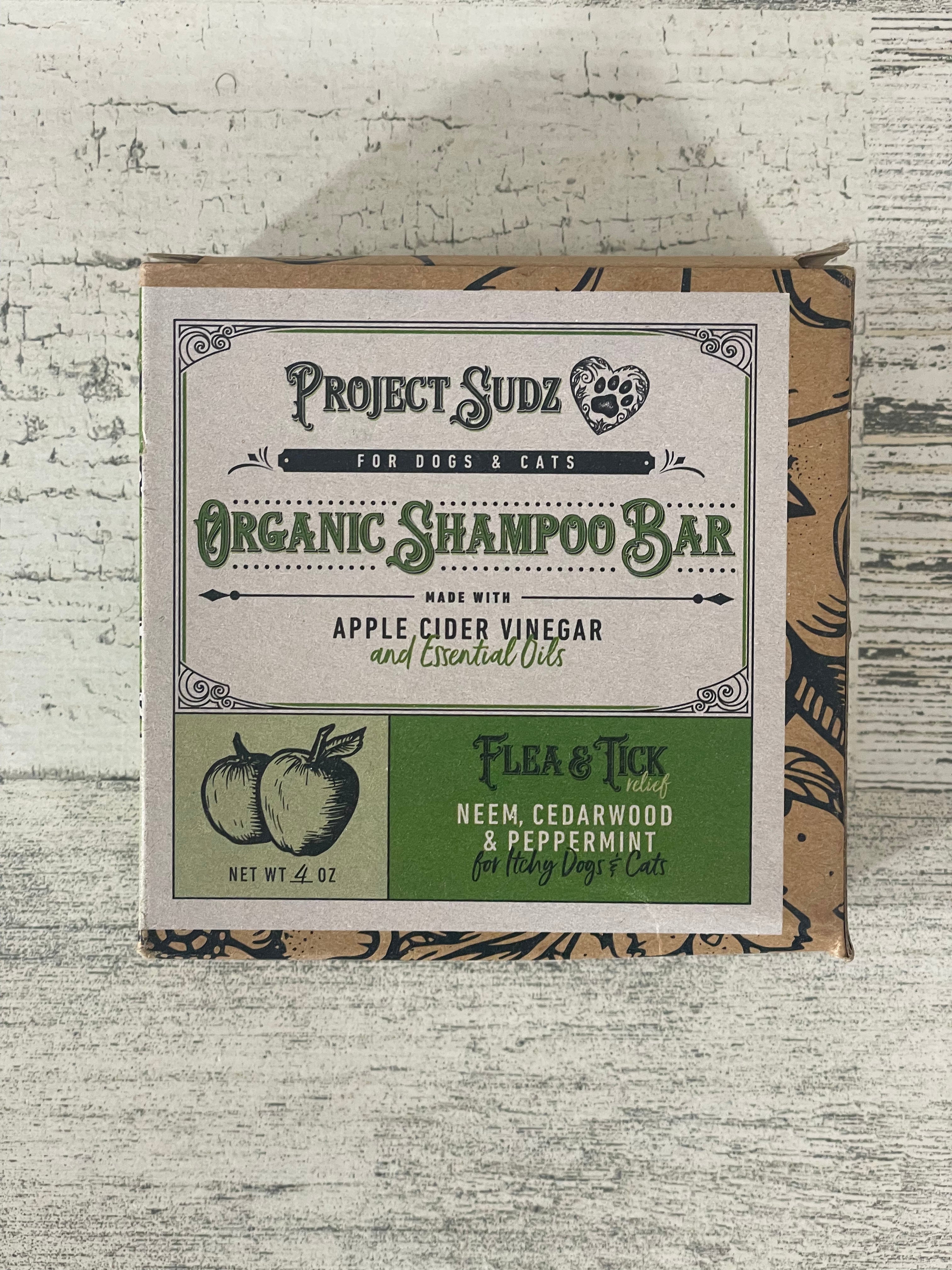 Project Sudz Flea and Tick Relief Shampoo Bar for Dogs & Cats | Natural Pest Control | Gentle Cleansing for Pets | Perfect for Bath Time & Outdoor Adventures
