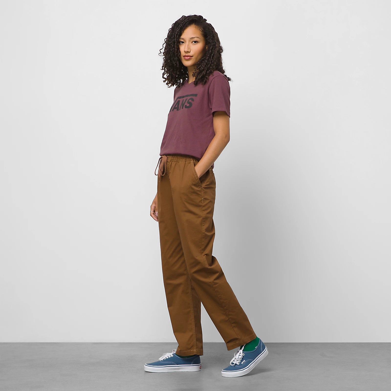 VANS Women's Range Relaxed Pant in Toasted Coconut - Comfortable Casual Pants for Everyday Wear, Yoga, and Lounge
