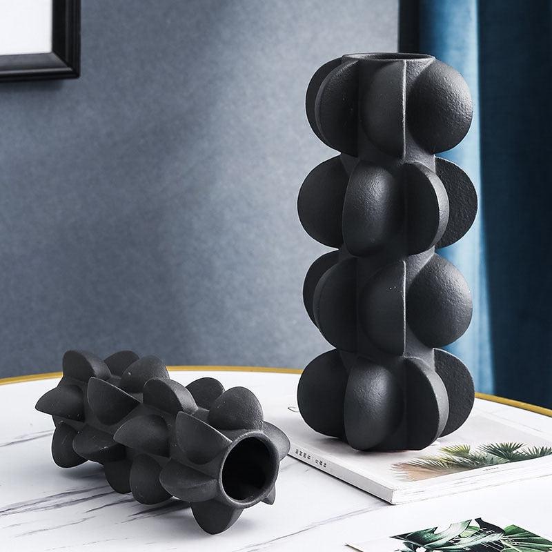 Abstract Ceramic Vase for Flowers - Modern Home Decor Bulb Shape Vase - Perfect for Living Room, Bedroom & Office Centerpiece