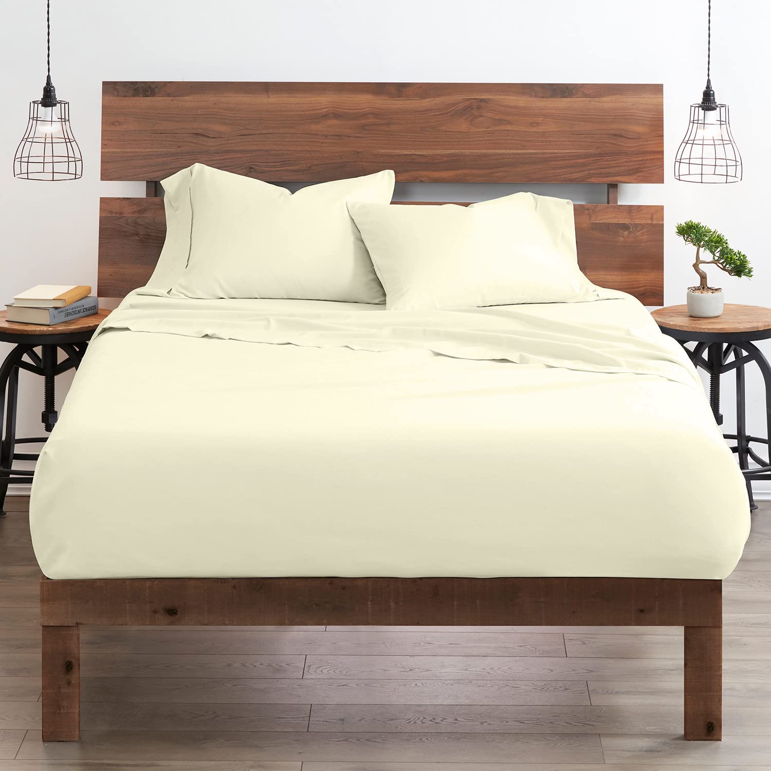 100% Certified Giza Cotton Pillowcase & Sheet Set - RV Short Queen Size, Soft Sateen Weave, Breathable Egyptian Cotton Bedding for RVs & Campers, Fits Up to 15