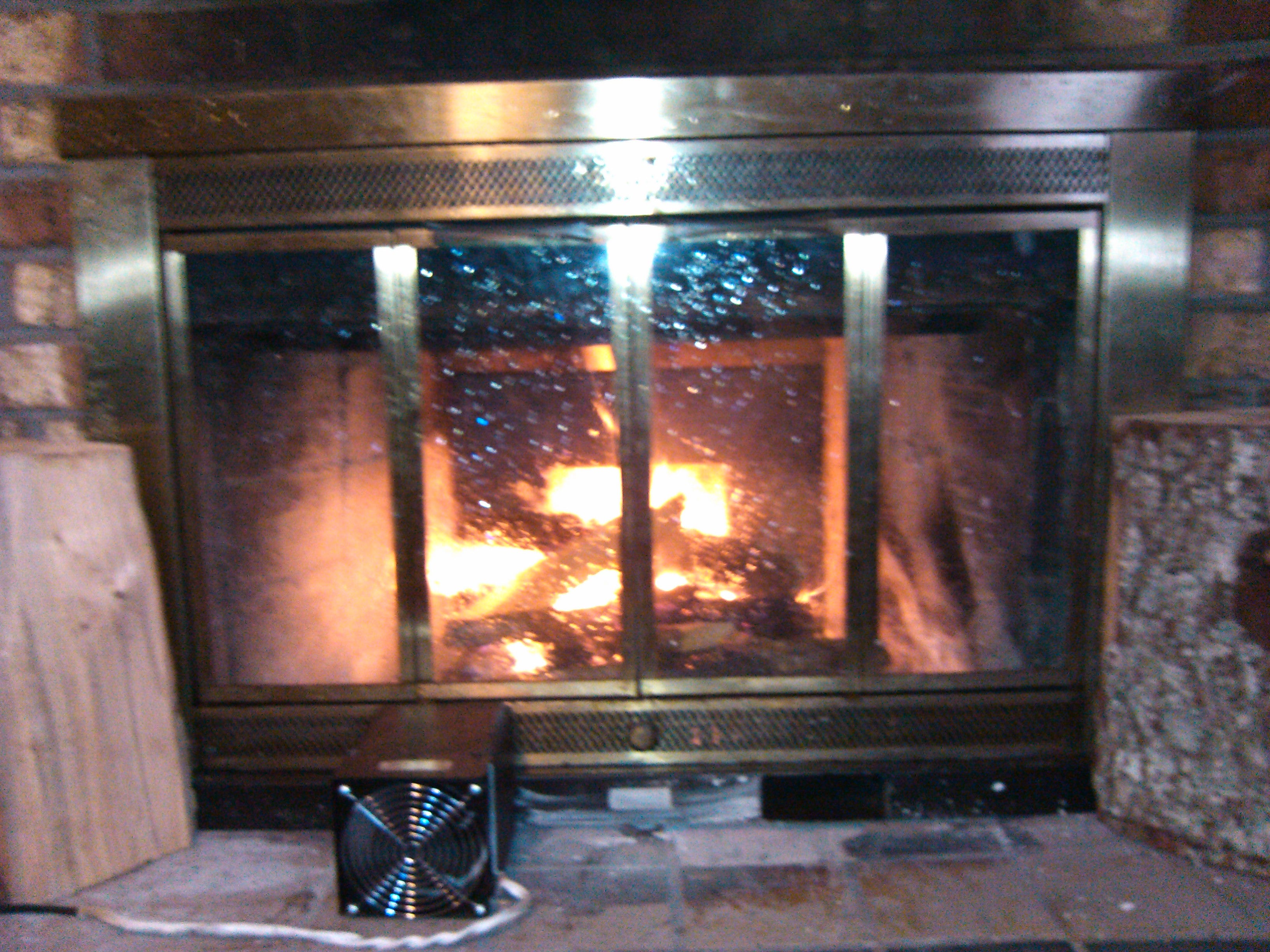 1Q Large Fireplace Blower Insert - Compatible with Most Glass Door Fireplaces | Quiet & Efficient Heating Solution for Living Rooms, Basements & Outdoor Spaces