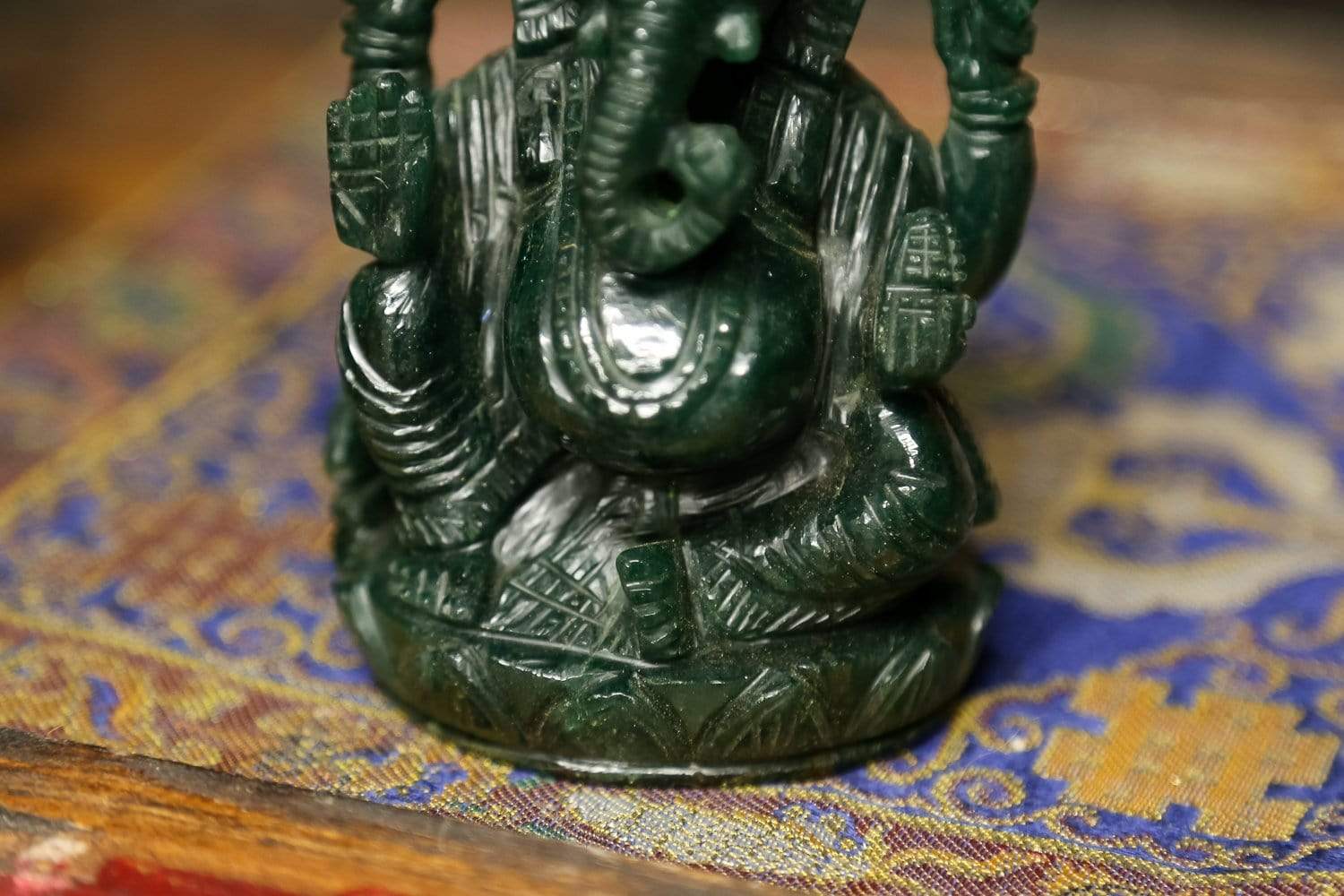 Green Aventurine Ganesh Statue - Handcrafted Hindu God Figurine for Home Decor, Meditation & Spiritual Blessings | Perfect for Yoga Studios, Altars & Gift Giving