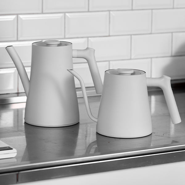 Varia Aura Electric Spouted Kettle - Fast Boiling & Auto Shut-Off, 1.7L Stainless Steel Cordless Water Kettle for Tea, Coffee & Hot Beverages - Perfect for Home, Office & Dorm Use