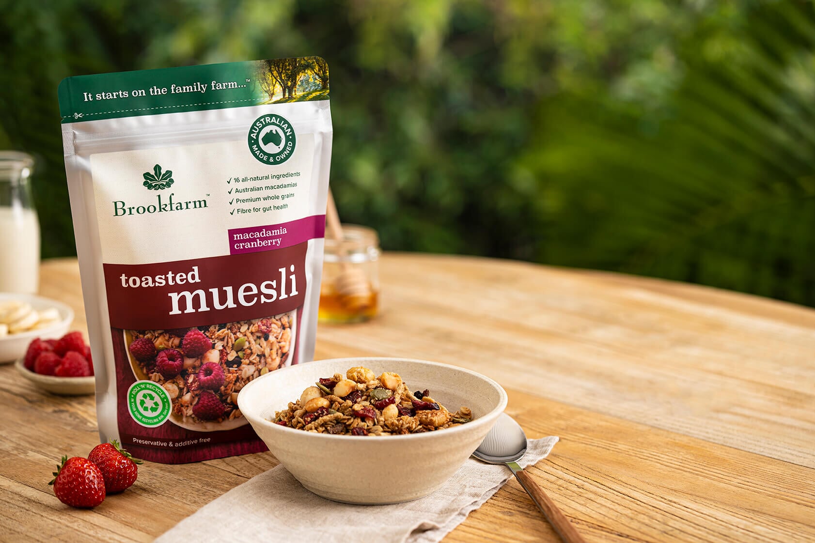 Brookfarm Toasted Macadamia Muesli with Cranberry - Premium Breakfast Cereal with Nuts & Dried Fruits - Perfect for Healthy Morning Meals & Snacks