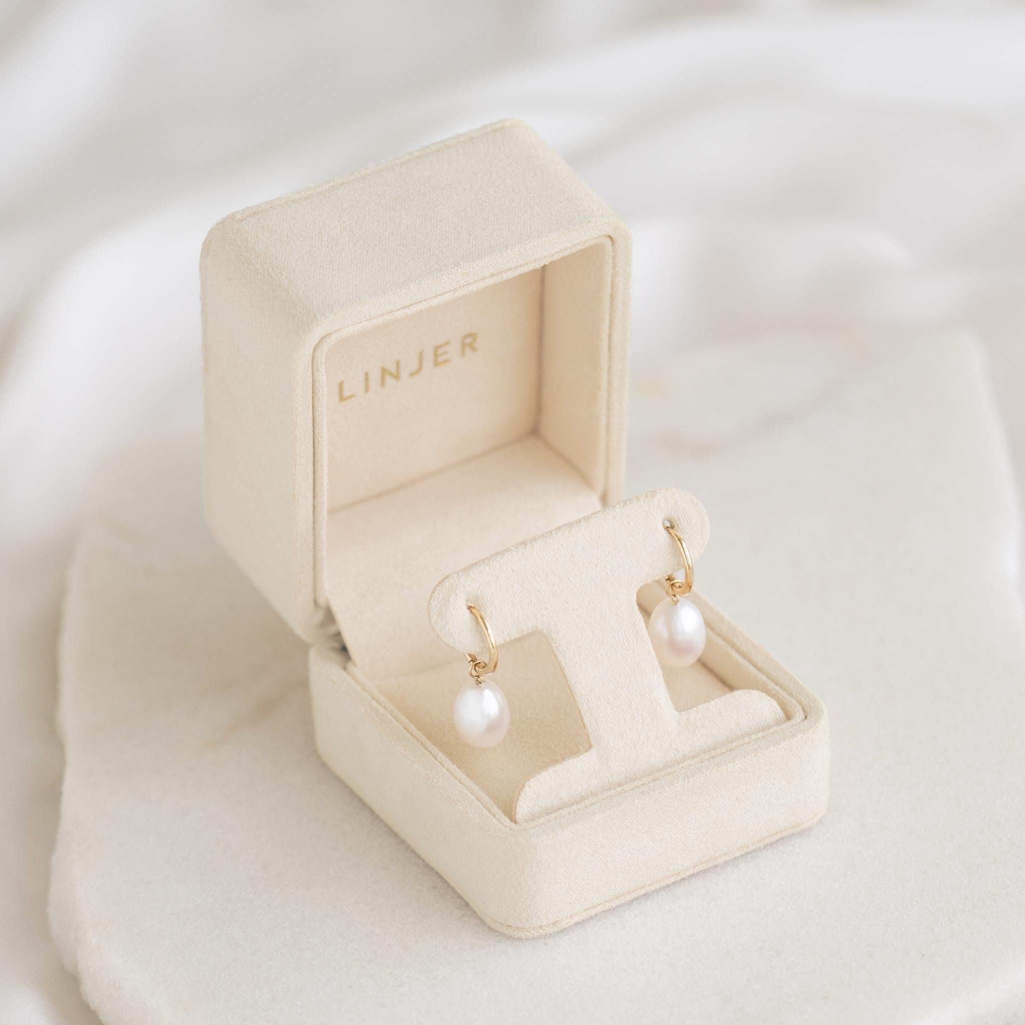 Velvet Drop Earrings Jewelry Box - Elegant Gift Packaging for Earrings, Necklaces & Small Jewelry - Perfect for Travel, Storage & Gift Giving