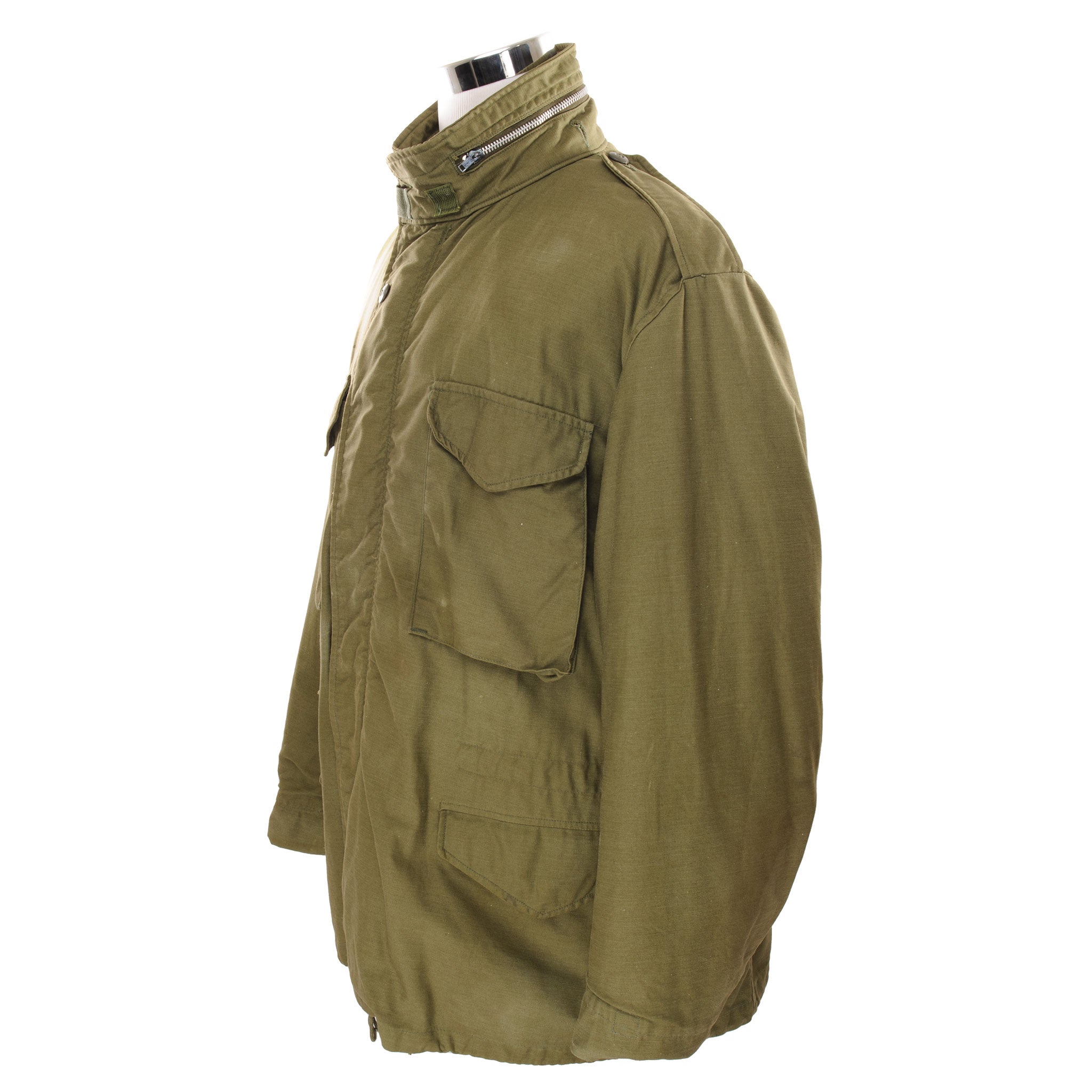 Vintage US Army M-1965 M65 Field Jacket - Vietnam War Era Military Jacket, Size XL Regular with Liner - Perfect for Outdoor Adventures, Reenactments & Cold Weather Wear