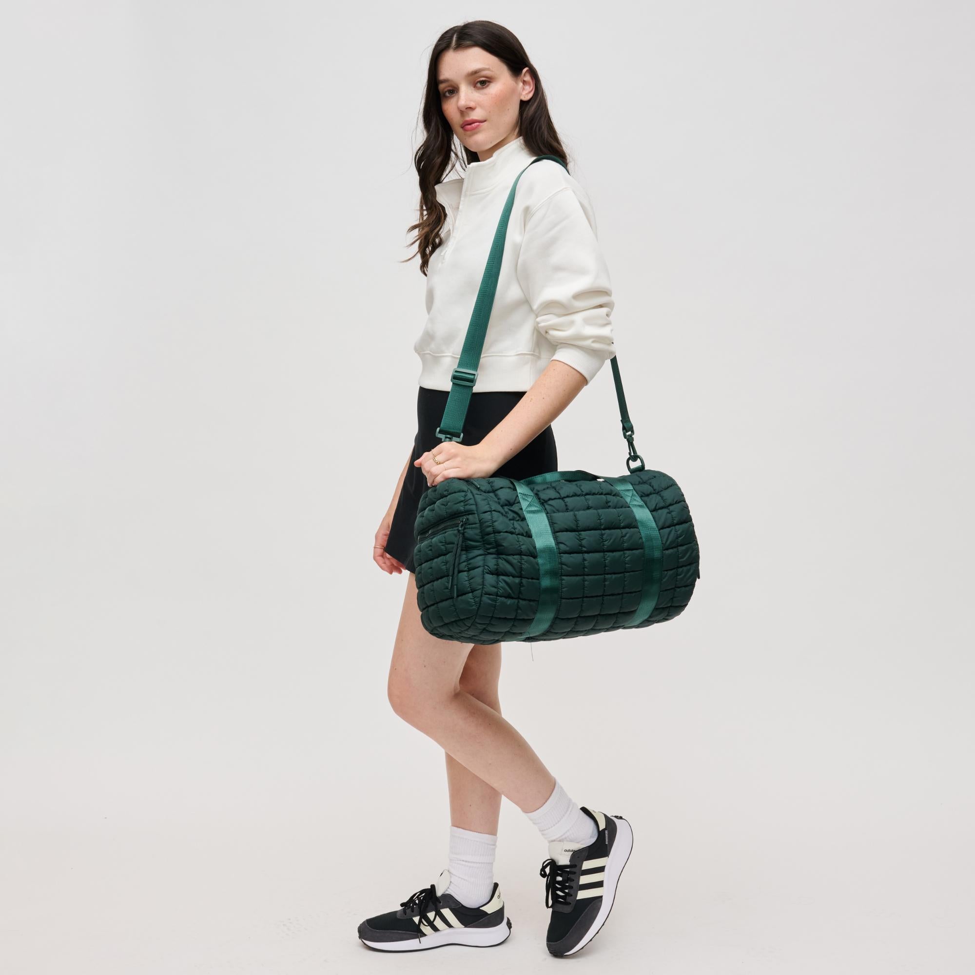 TY Duffle Bag - Waterproof Travel Duffel with Wheels for Gym, Sports & Weekend Trips | Lightweight & Durable Carry-On Luggage for Men & Women