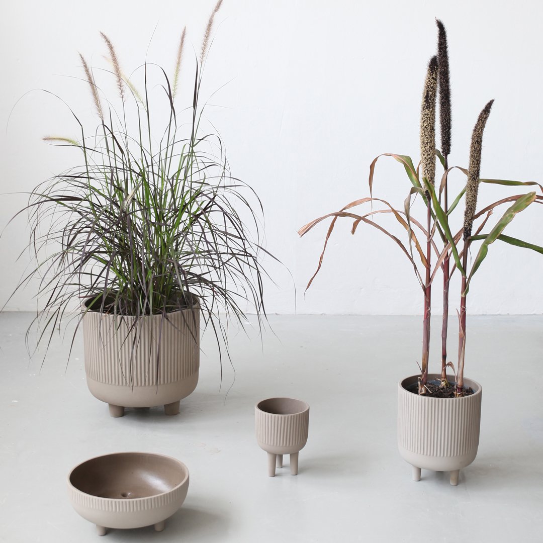 Kristina Dam Studio Bowl Set - Modern Ceramic Serving Bowls for Soup, Salad & Dessert - Perfect for Dining, Entertaining & Home Decor