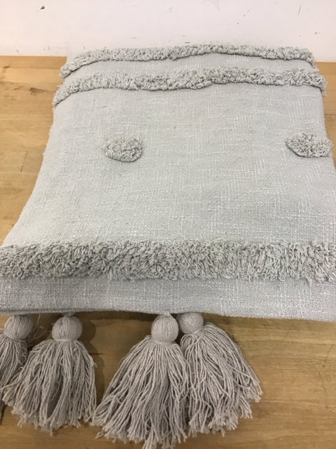 Rachel Zoe Green Tassel Throw Blanket - Soft & Cozy Decorative Couch Throw for Living Room, Bedroom & Outdoor Use