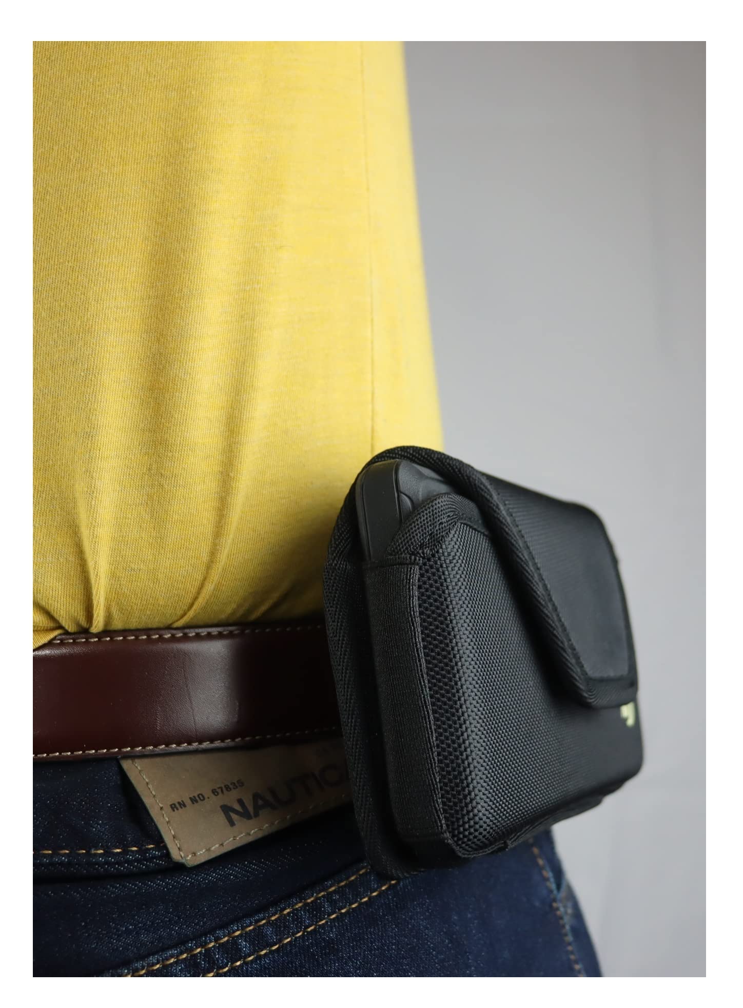 Nite Ize Hardshell Nylon Phone Pouch for Samsung Galaxy S24/S23/S22 Ultra/S21/S20 Plus 5G - Rugged Heavy Duty Holster with Fixed Belt Clip - Compatible with Defender & Commuter Cases (Horizontal Carry) - Perfect for Outdoor Activities, Construction Work & Active Lifestyles