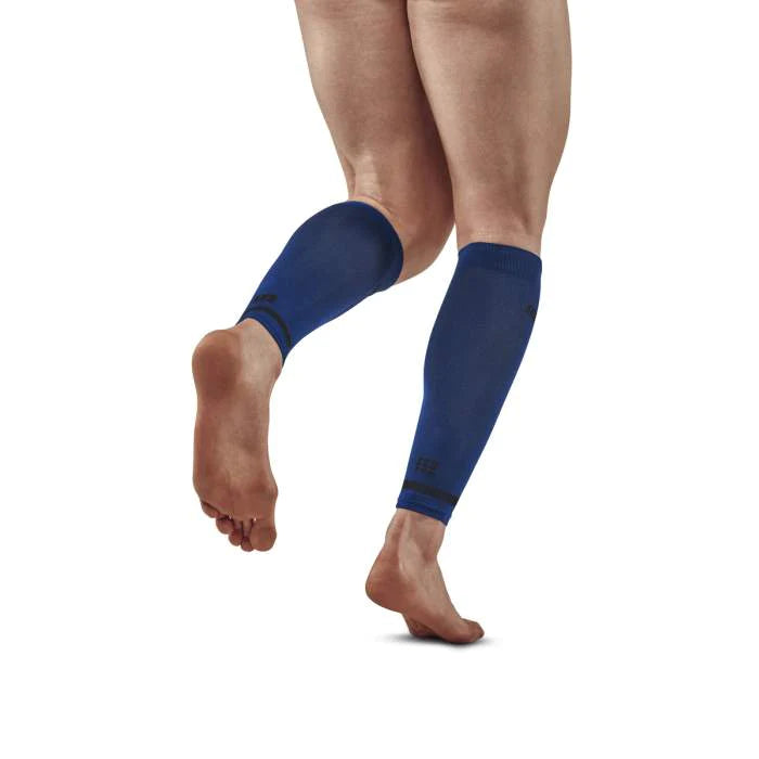 CEP Men's The Run Calf Sleeves v4 - Compression Support for Running, Cycling & Recovery - Blue - Improve Performance & Reduce Muscle Fatigue