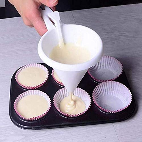 1/2Pcs Handheld Cream Portion Funnel - Food Grade Plastic DIY Chocolate Candy Batter Dispenser Mold - Perfect for Pancake, Cake & Baking - 8.22x3.82inch Kitchen Tool for Home & Professional Use