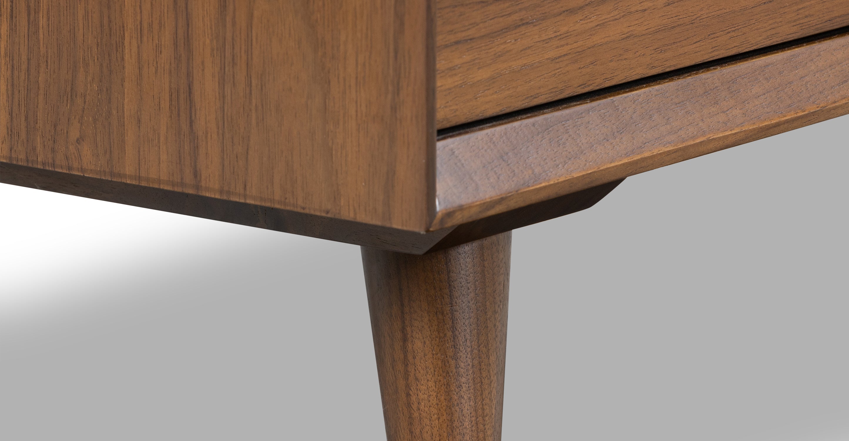 Modern Nightstand with USB Ports - Wooden Bedside Table with Drawer for Bedroom, Living Room, and Office - Perfect for Storing Books, Lamps, and Bedroom Essentials