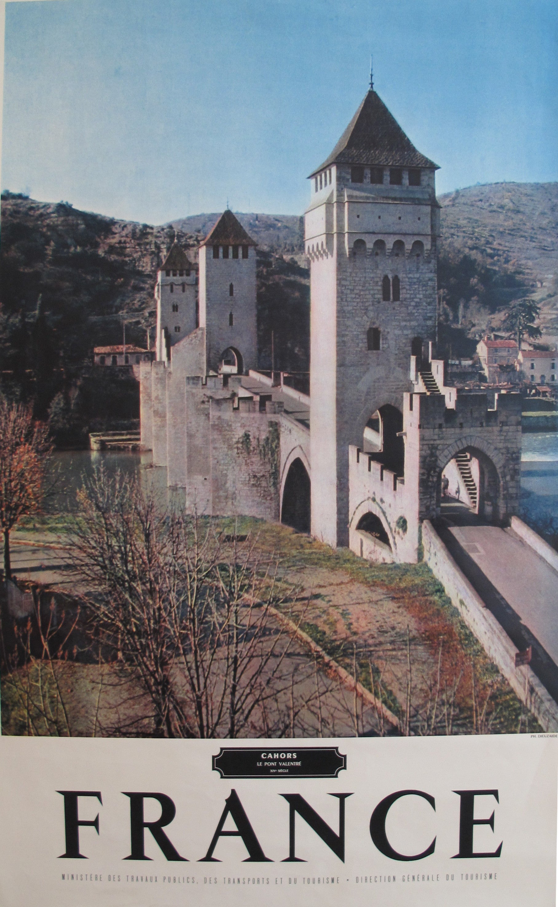 1950s Vintage French Travel Poster - Cahors Le Port Valentre Retro Wall Art for Home & Office Decor | Perfect for Living Room, Bedroom, or Gift
