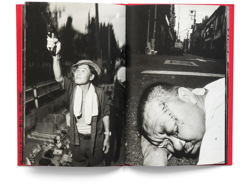 Bruce Gilden: Go - Street Photography Book by Bruce Gilden | Urban Life & Documentary Photography | Perfect for Photography Enthusiasts & Art Collectors | Great Gift for Photographers & Street Art Lovers