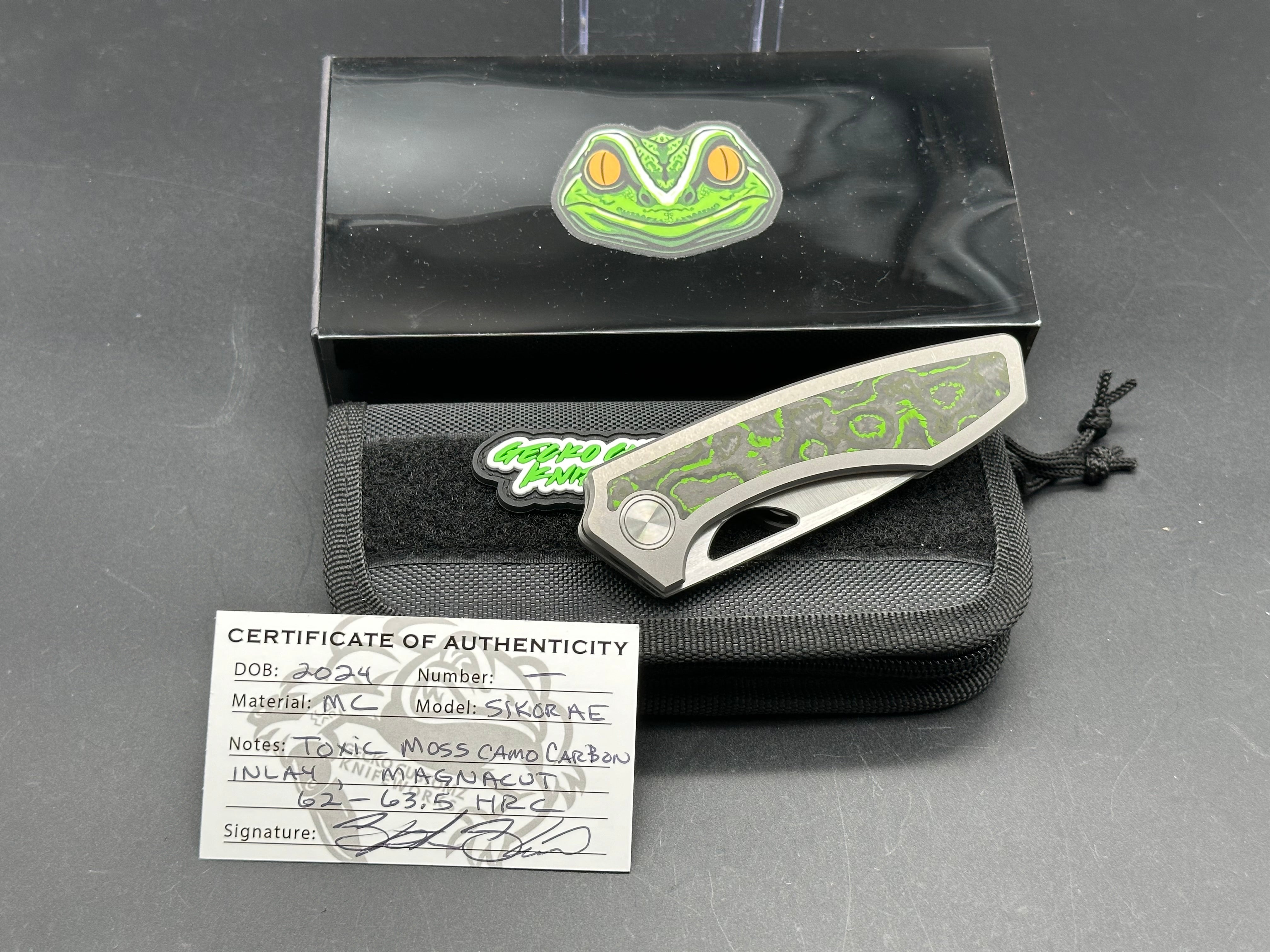 Premium Gecko Customz Sikorae MagnaCut Folding Knife - Satin Finish Blade with Titanium Handle & Toxic Moss Fat Carbon Inlay - EDC, Outdoor Survival, Camping, Hunting Gear