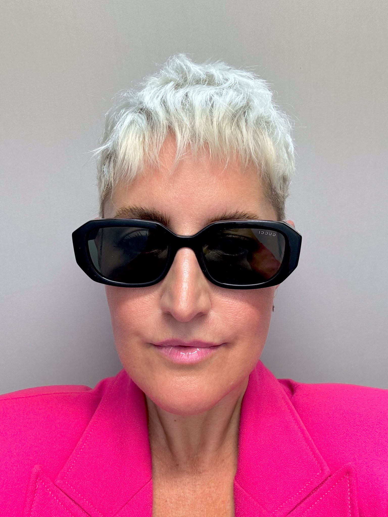 Gucci GG 1535 001 Black Sunglasses for Women - Luxury Designer Shades for Fashion & UV Protection - Perfect for Beach, Driving & Outdoor Activities