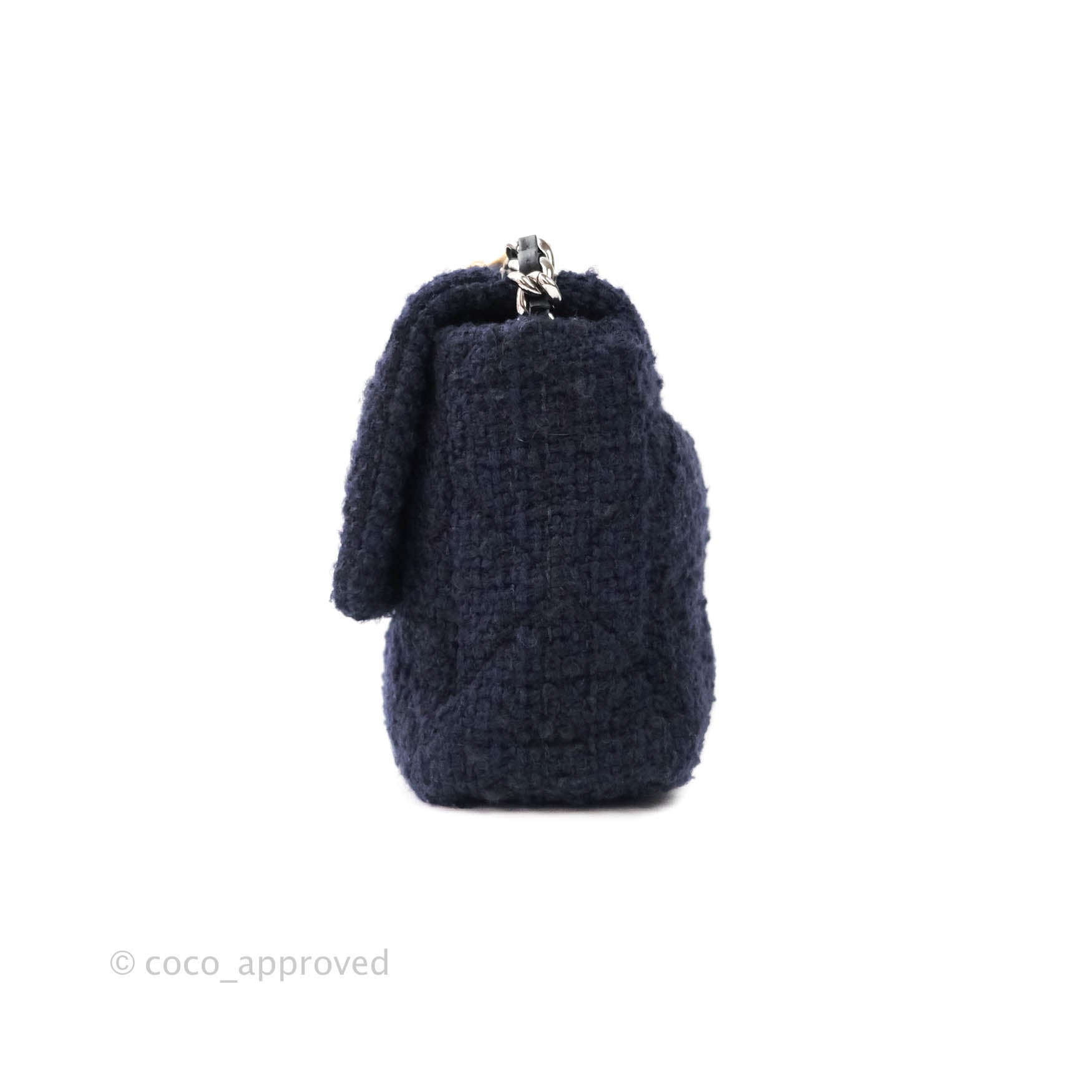 Chanel 19 Medium Flap Bag in Navy Tweed with Mixed Hardware - Luxury Designer Handbag for Women, Perfect for Work, Evening Events & Special Occasions
