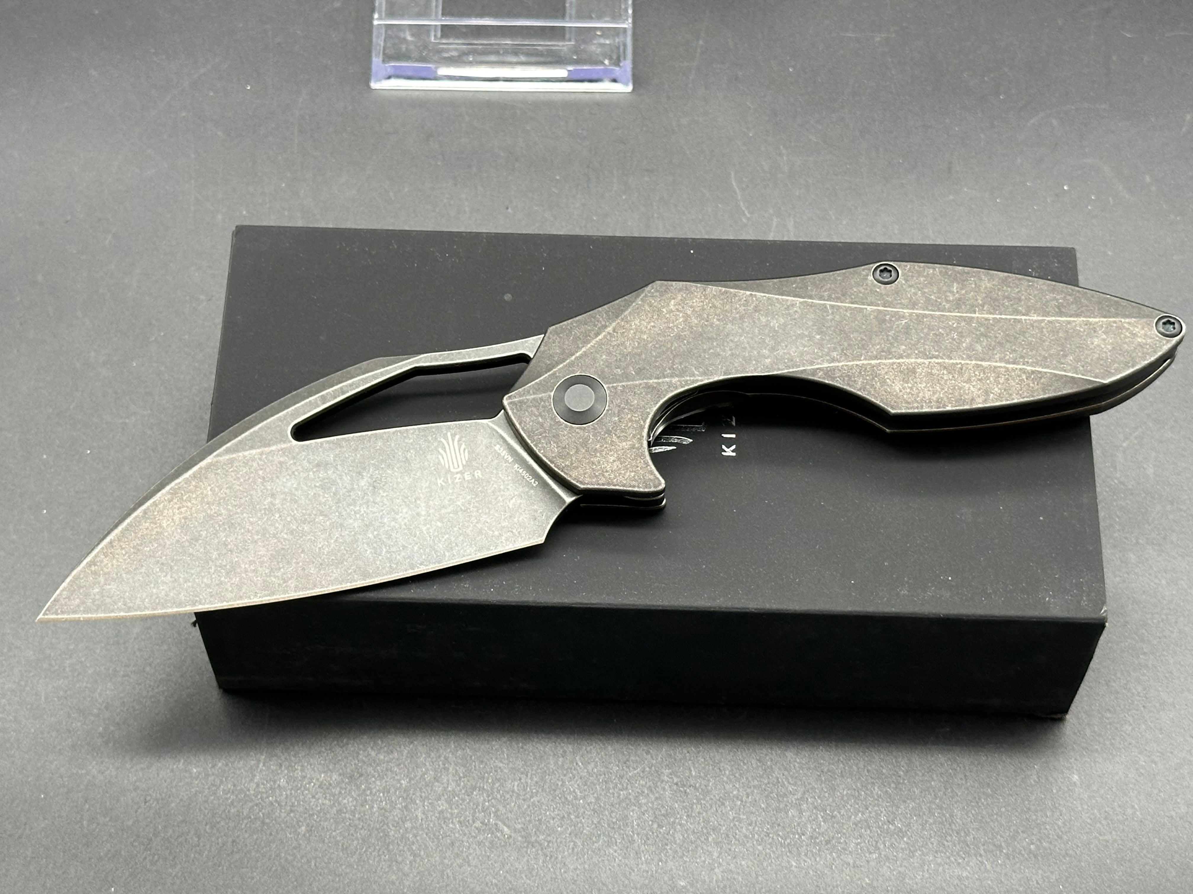 Kizer Isham Megatherium Flipper Knife - Titanium Handle, 3.6