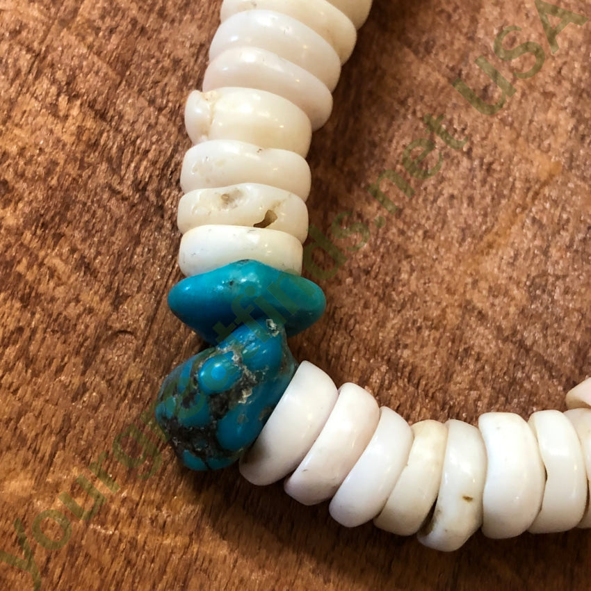 Vintage Natural Hawaiian Puka Shell Turquoise Necklace - Handmade Beach Jewelry for Women, Boho Style Layering Necklace, Perfect for Summer Vacations, Beach Parties, and Casual Outfits