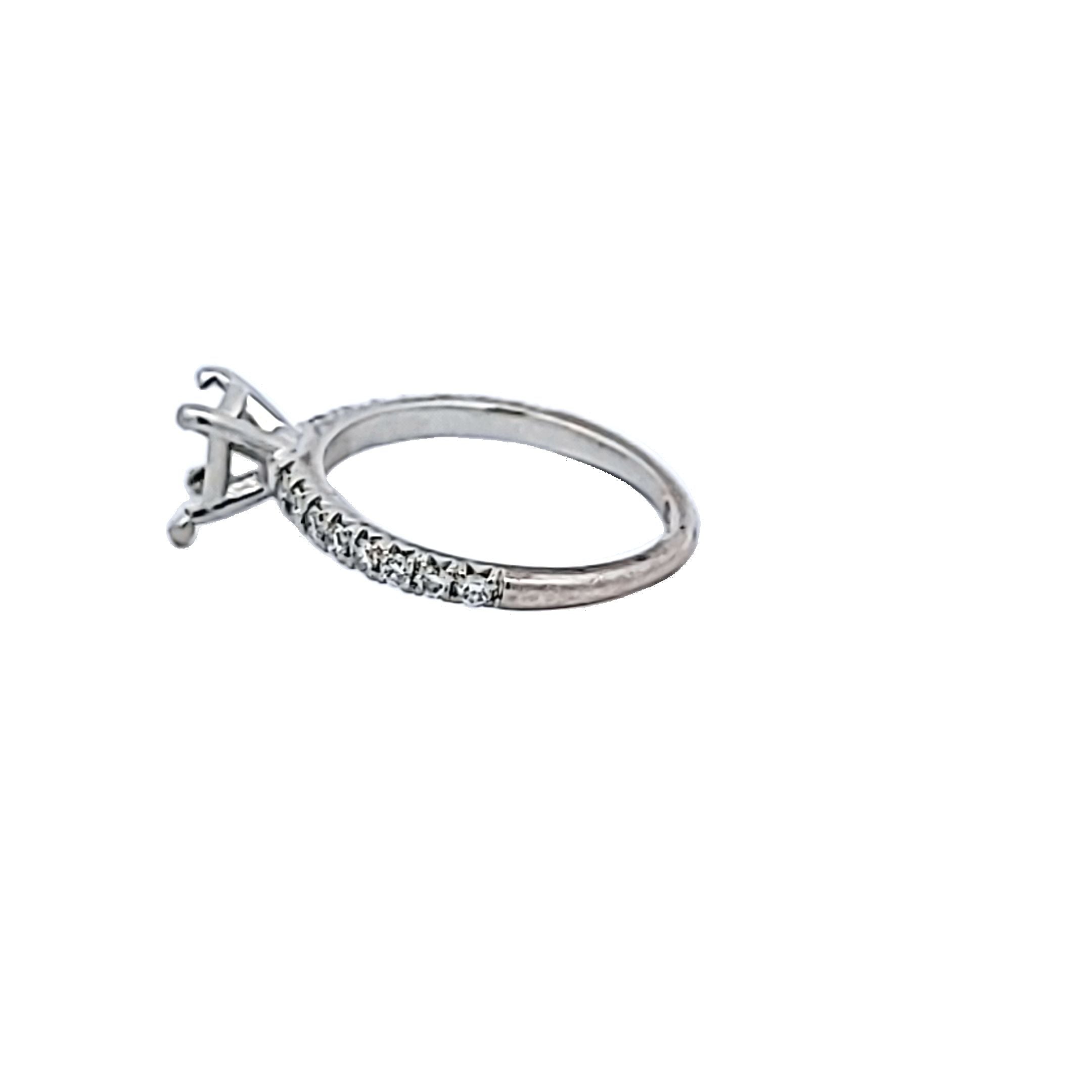 0.80 Carat Round Brilliant Diamond Engagement Ring in 14K White Gold - Perfect for Proposals, Weddings & Anniversary Gifts