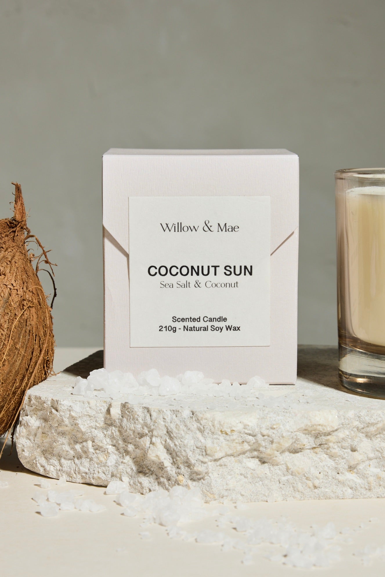 Premium Coconut Sun Sea Salt & Coconut Soy Candle - 210g Natural Wax for Relaxation, Aromatherapy, and Home Decor