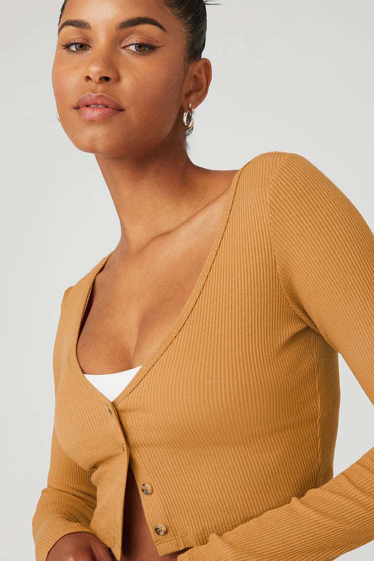 Alo Yoga Women's Whisper Ribbed Cropped Cardigan Sweater - Soft Stretch Knit Toffee Brown Cardigan for Yoga, Lounge & Casual Wear