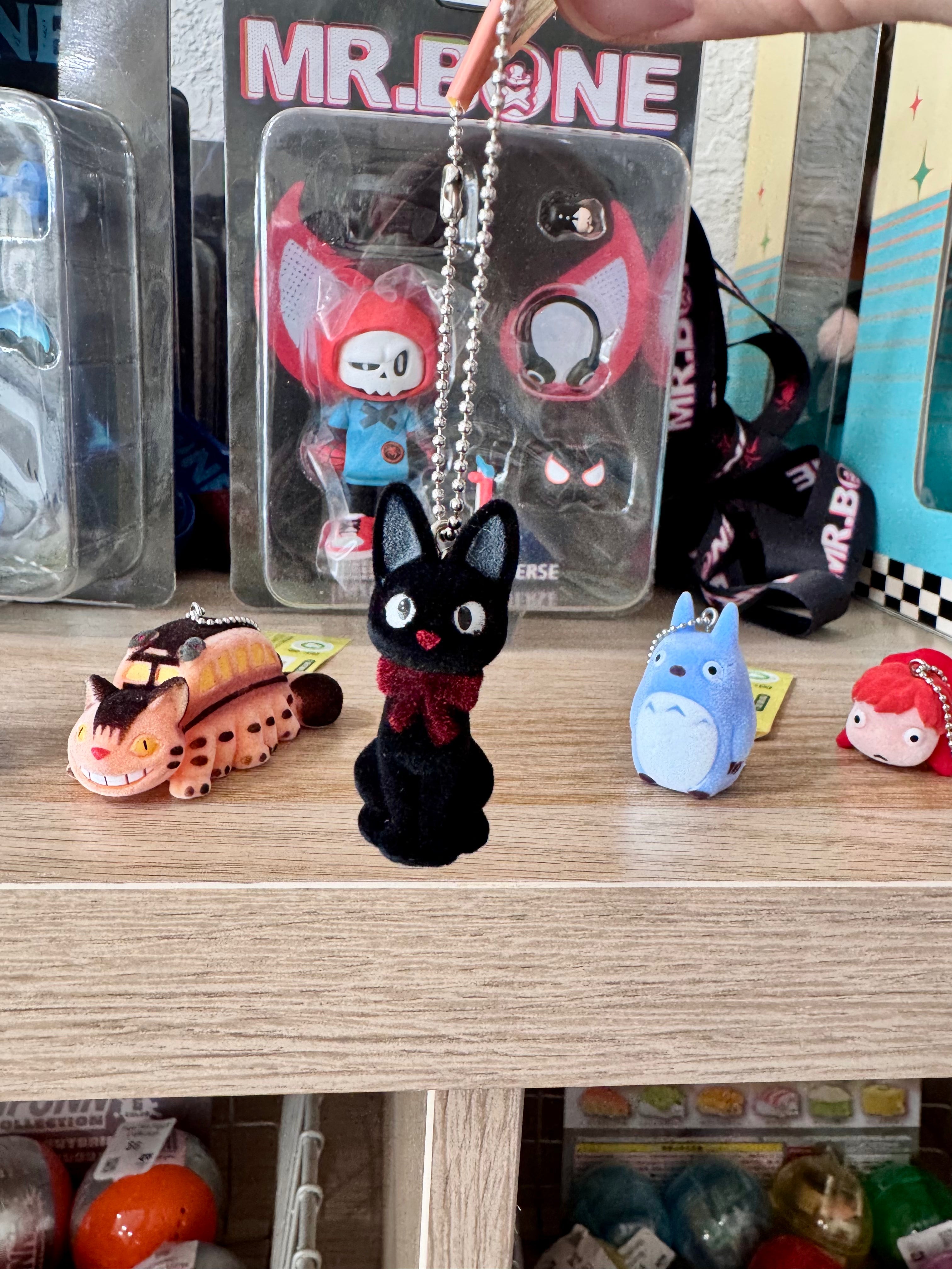 Studio Ghibli My Neighbor Totoro & Kiki's Delivery Service Anime Keychain - Perfect for Ghibli Fans, Cosplay Accessories, and Gift Giving