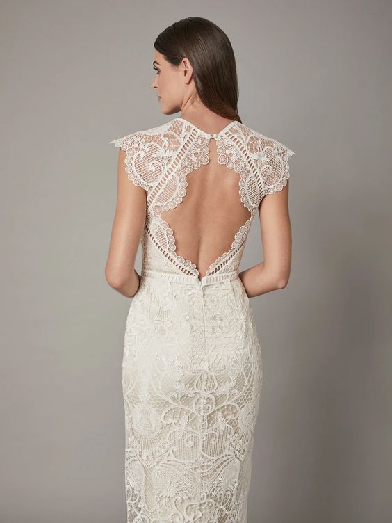 Catherine Deane Merry Gown - Elegant Floral Lace Wedding Dress for Bride, Perfect for Beach Weddings & Romantic Ceremonies