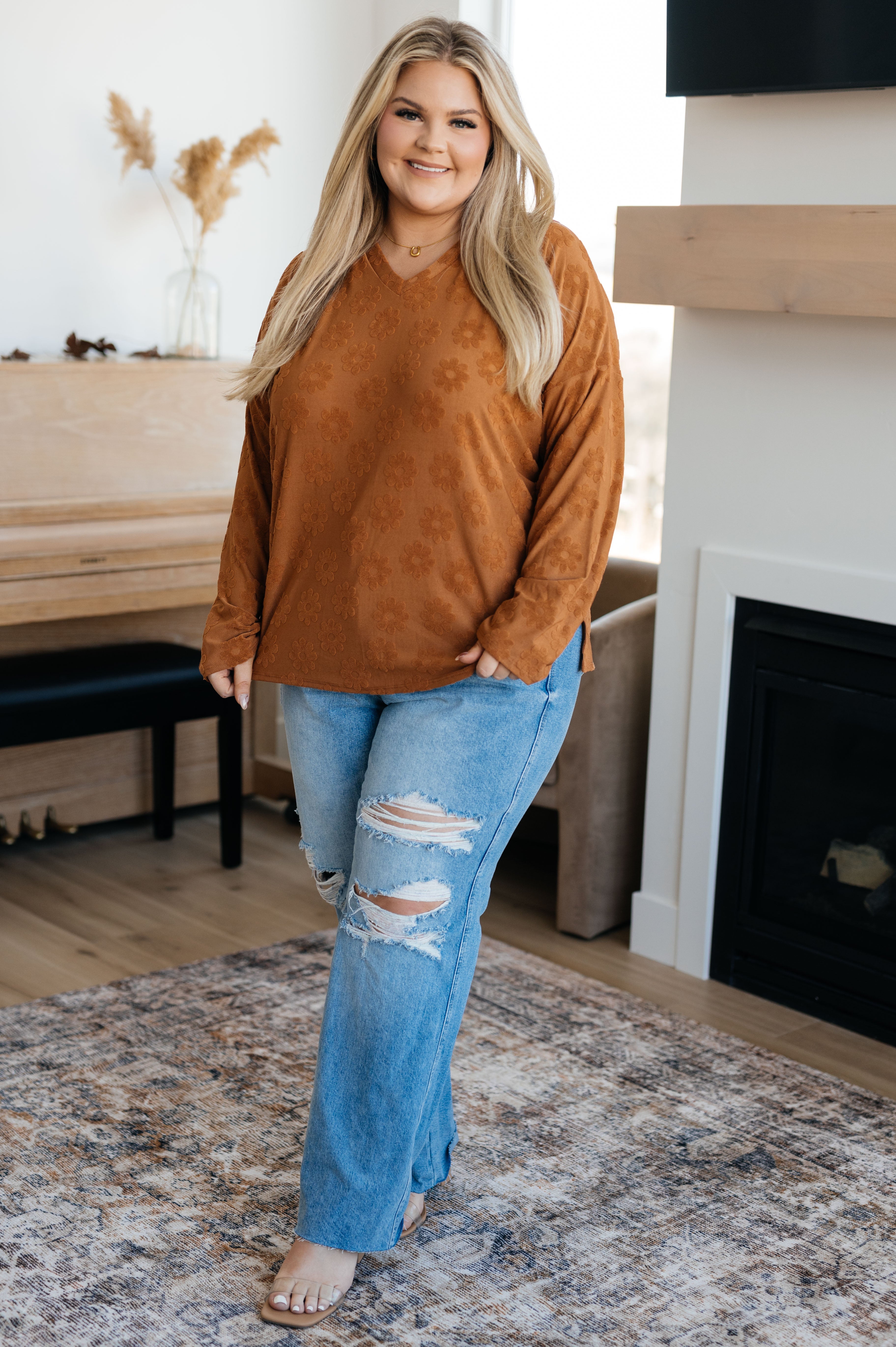Stylish Perfect in Pansies V Neck Top for Women - Floral Print Summer Blouse for Casual Outings & Date Nights