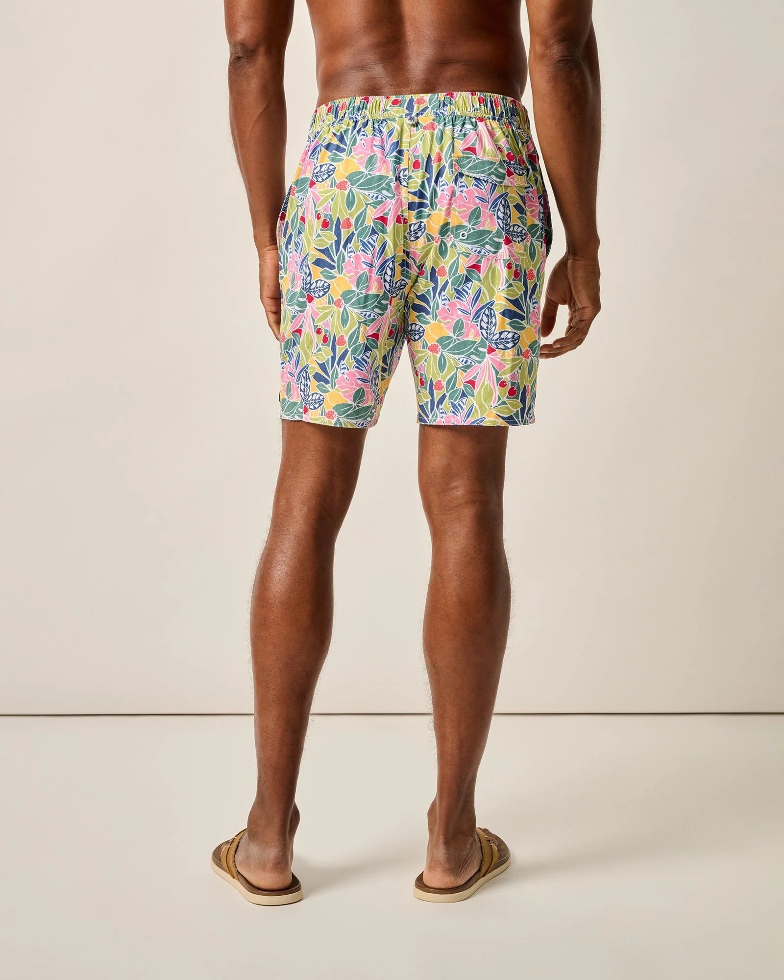 Johnnie O 7 Inch Zest Swim Trunks for Men - Quick Dry Swim Shorts with UPF Protection - Perfect for Beach, Pool, Lake & Summer Vacations