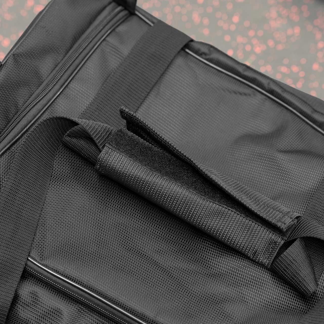 METIS Sports Duffle Bag - Large Waterproof Gym Bag for Men & Women - Perfect for Workout, Travel, Sports & Weekend Getaways