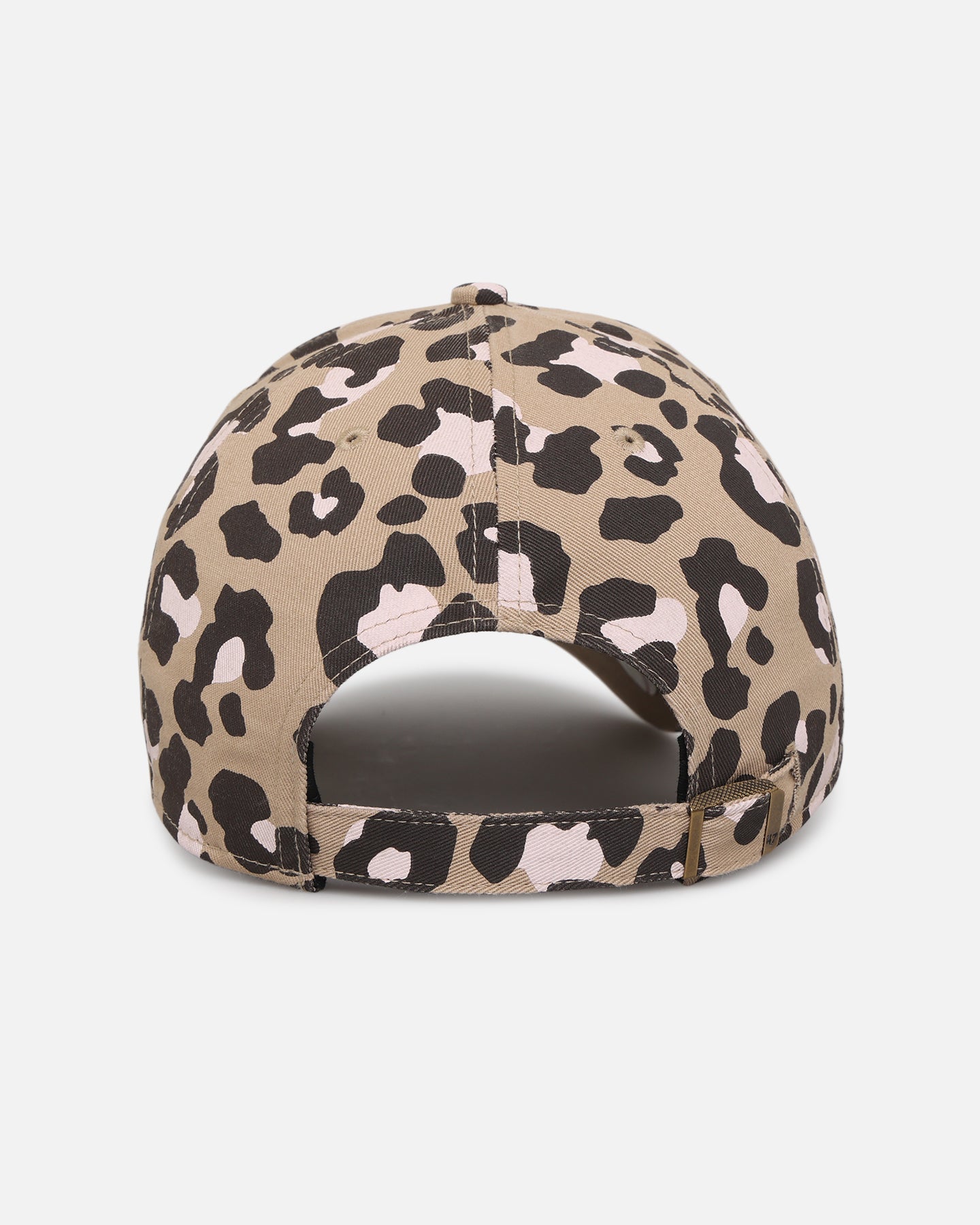 47 Brand New York Yankees 'Bagheera' 47 Clean Up Strapback Khaki Adjustable Baseball Cap - Perfect for Baseball Games, Outdoor Activities & Streetwear Fashion