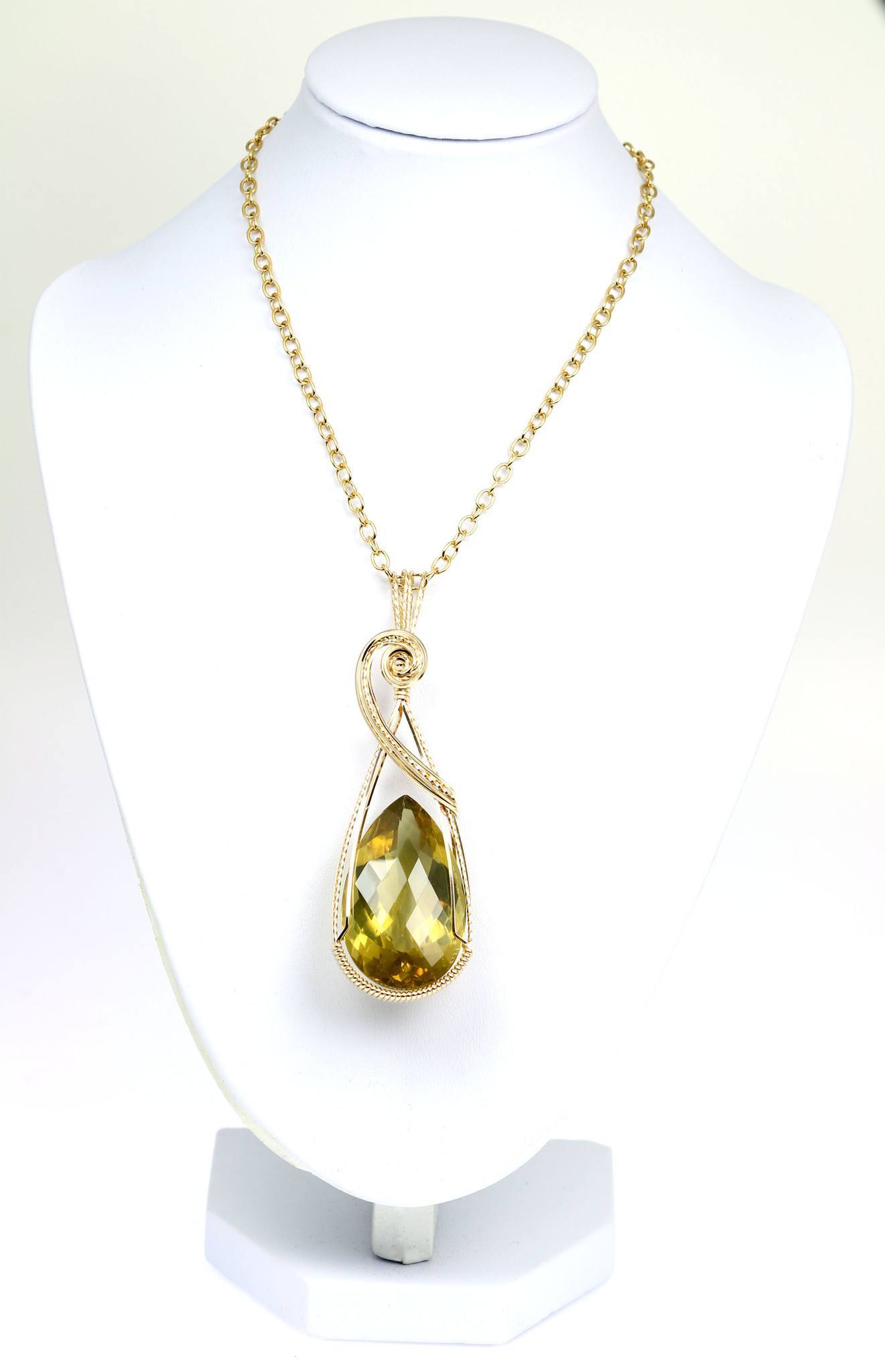84.5 CT Natural Green Gold Quartz Pendant - 14K Gold Filled Wire Wrapped Jewelry for Women - Perfect for Gift Giving, Meditation & Spiritual Healing
