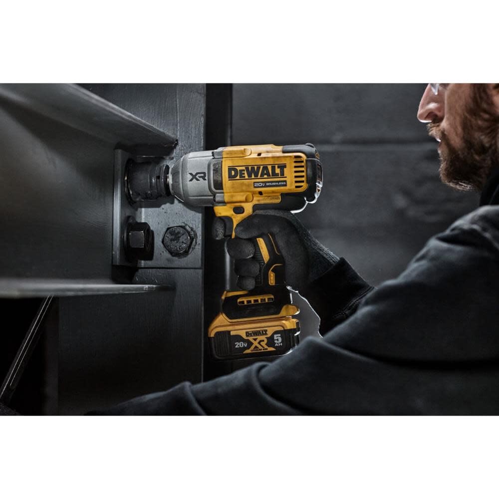DEWALT DCF900P1 20V MAX Cordless Impact Wrench Kit with 1/2