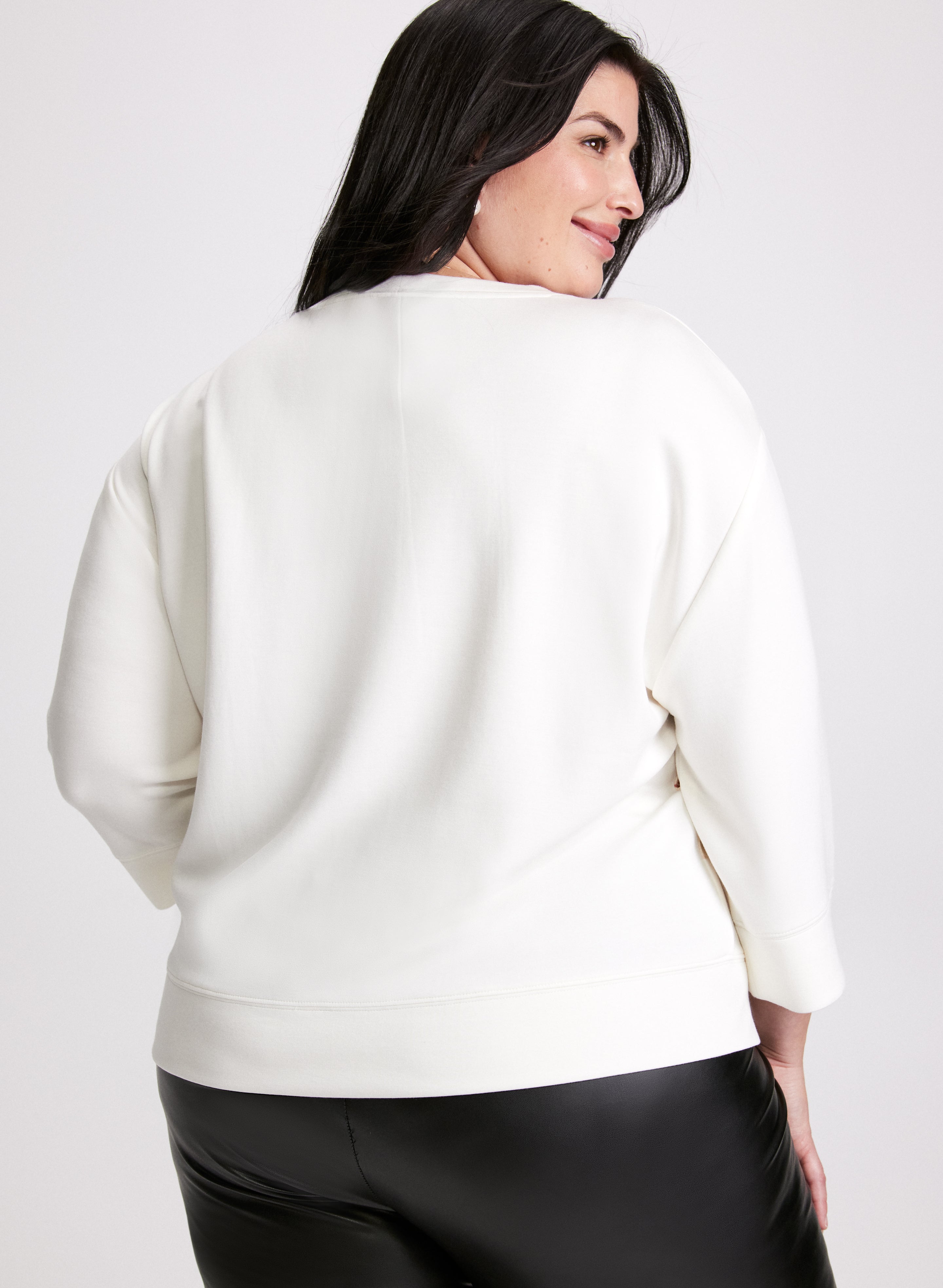 Floral Print Sweatshirt for Women - Soft Casual Pullover with Bloom Design - Perfect for Spring Outfits & Weekend Wear