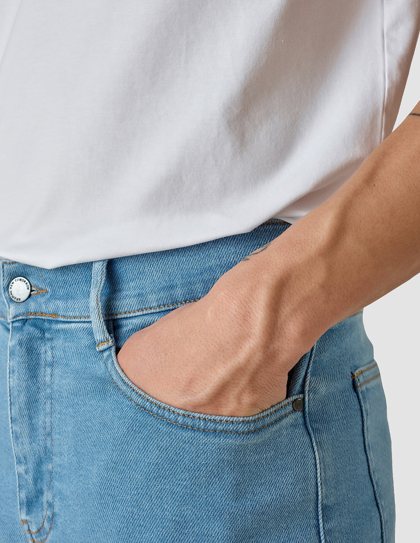 Classic Slim Fit Bright Blue Jeans for Men & Women - Perfect for Casual Wear, Outings & Everyday Comfort