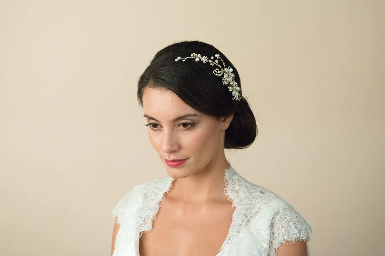 Ivory & Co Gold Pearl Scroll Bridal Hair Comb - Elegant Wedding Hair Accessory for Brides, Bridesmaids, and Special Occasions