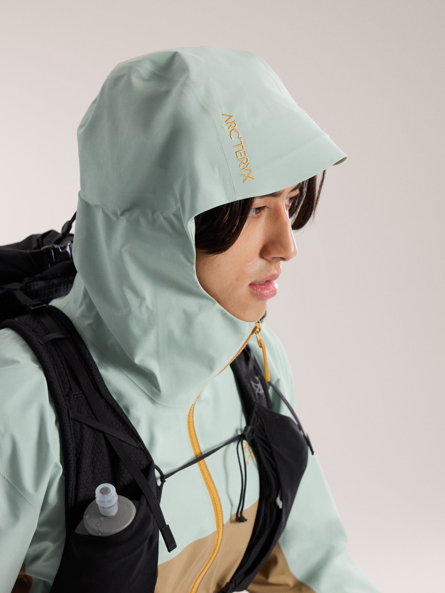 Men's Beta Jacket - Lightweight Waterproof Outdoor Windbreaker for Hiking, Camping & Travel | X000007726