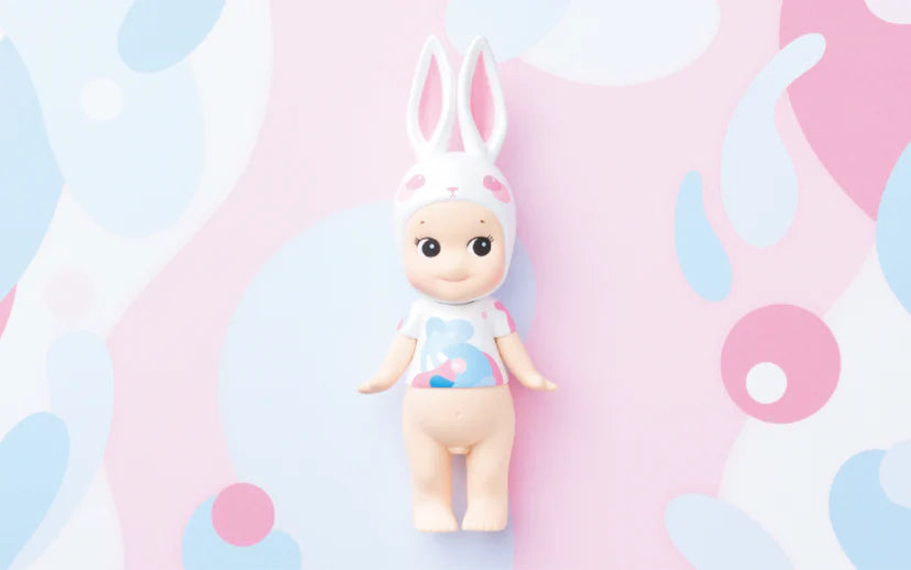 Sonny Angel Artist Collection Everything Have Souls (Rabbit) - Cute Japanese Vinyl Figure for Collectors, Home Decor & Gift Giving - Perfect for Display Shelves, Office Desks and Kawaii Themed Rooms