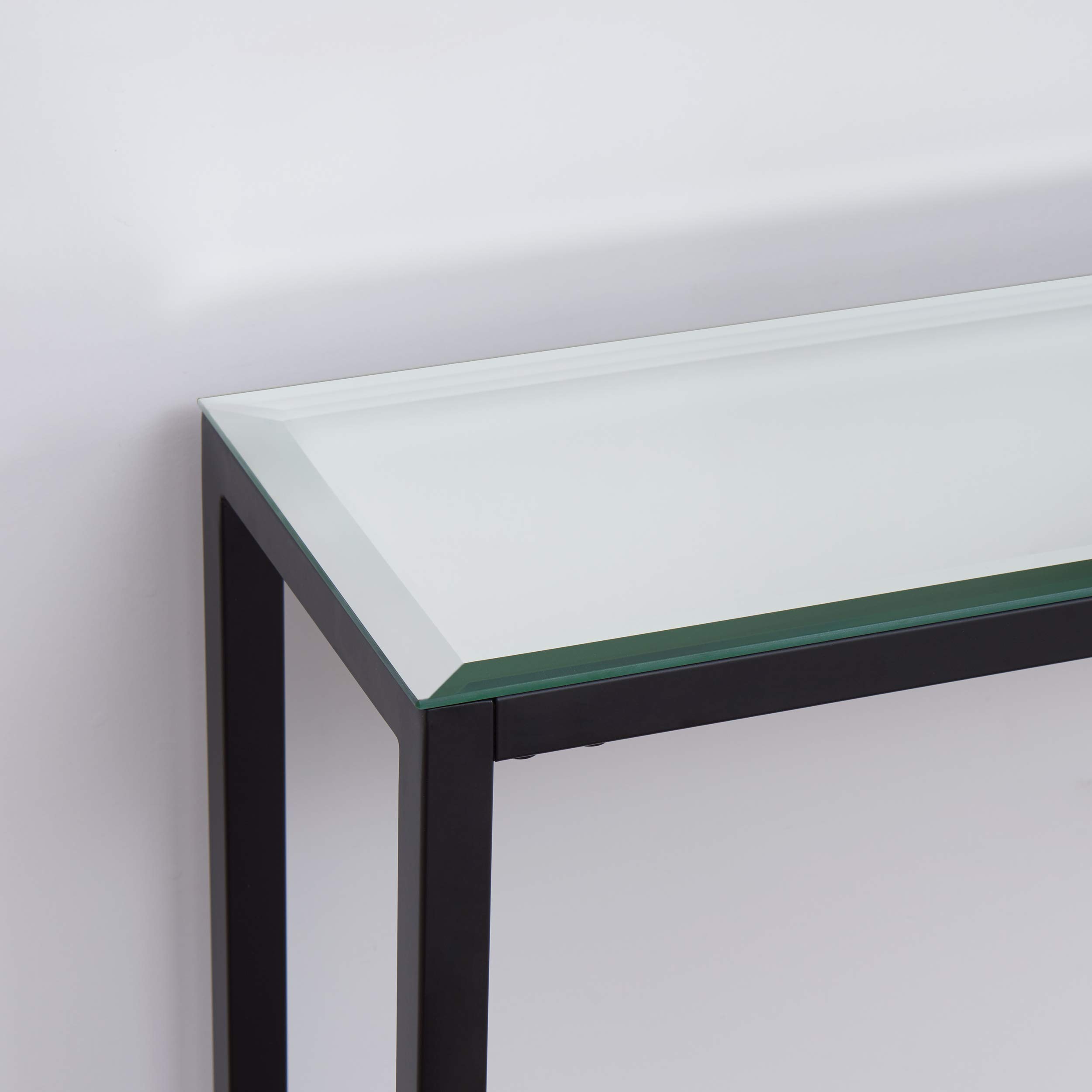 SEI Furniture Darrin 56