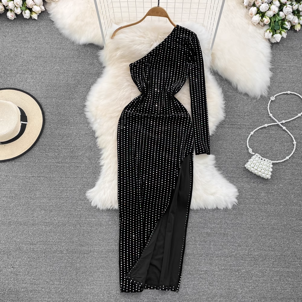Elegant Beaded Velvet High Slit Maxi Dress for Women | Fall Winter Evening Party & Holiday Formal Gown | Perfect for Cocktail Parties, Christmas Events & Date Nights