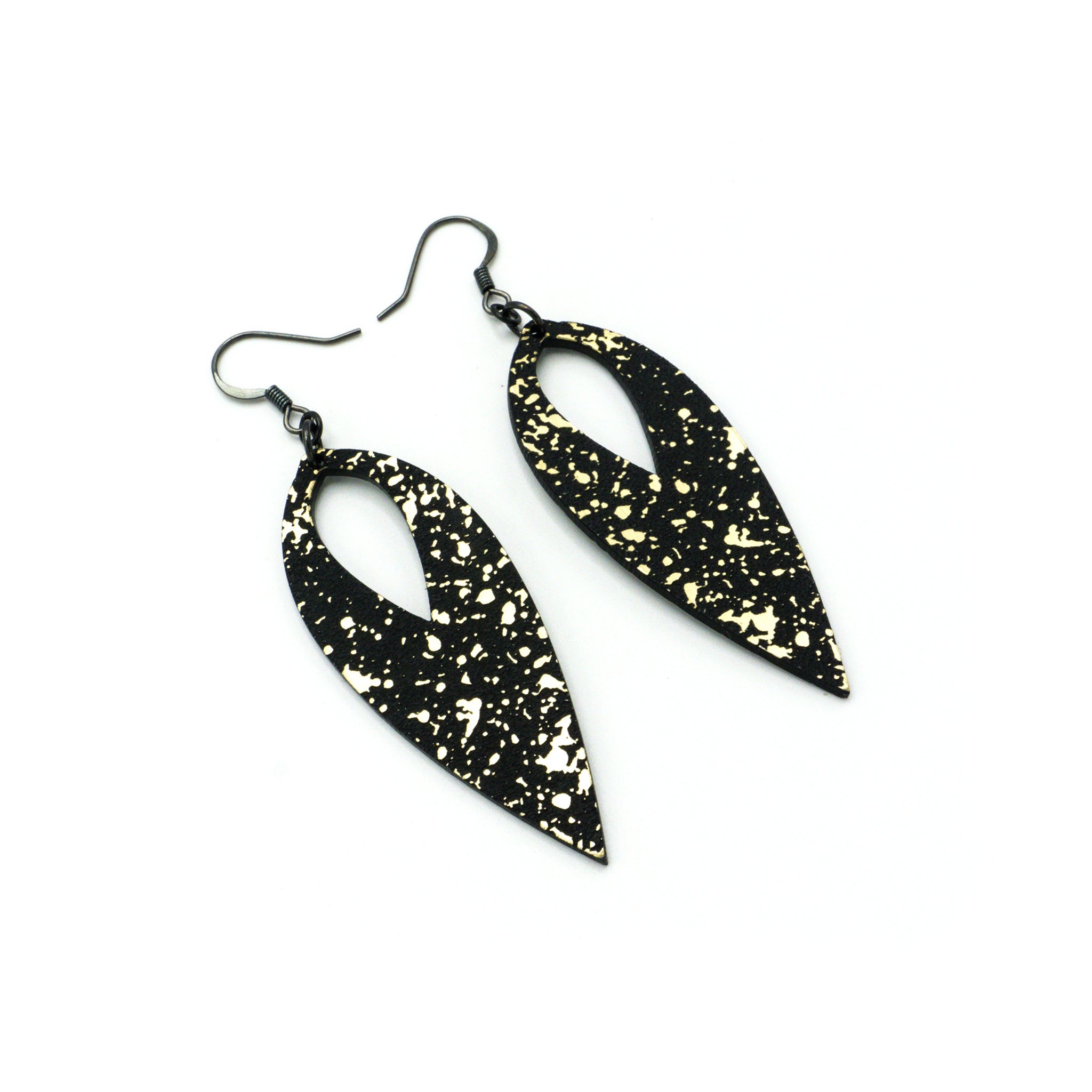 Nativas 24R Acrylic Earrings - Brushed Gold & Black Hoop Earrings for Women | Trendy Fashion Jewelry for Parties, Work & Everyday Wear